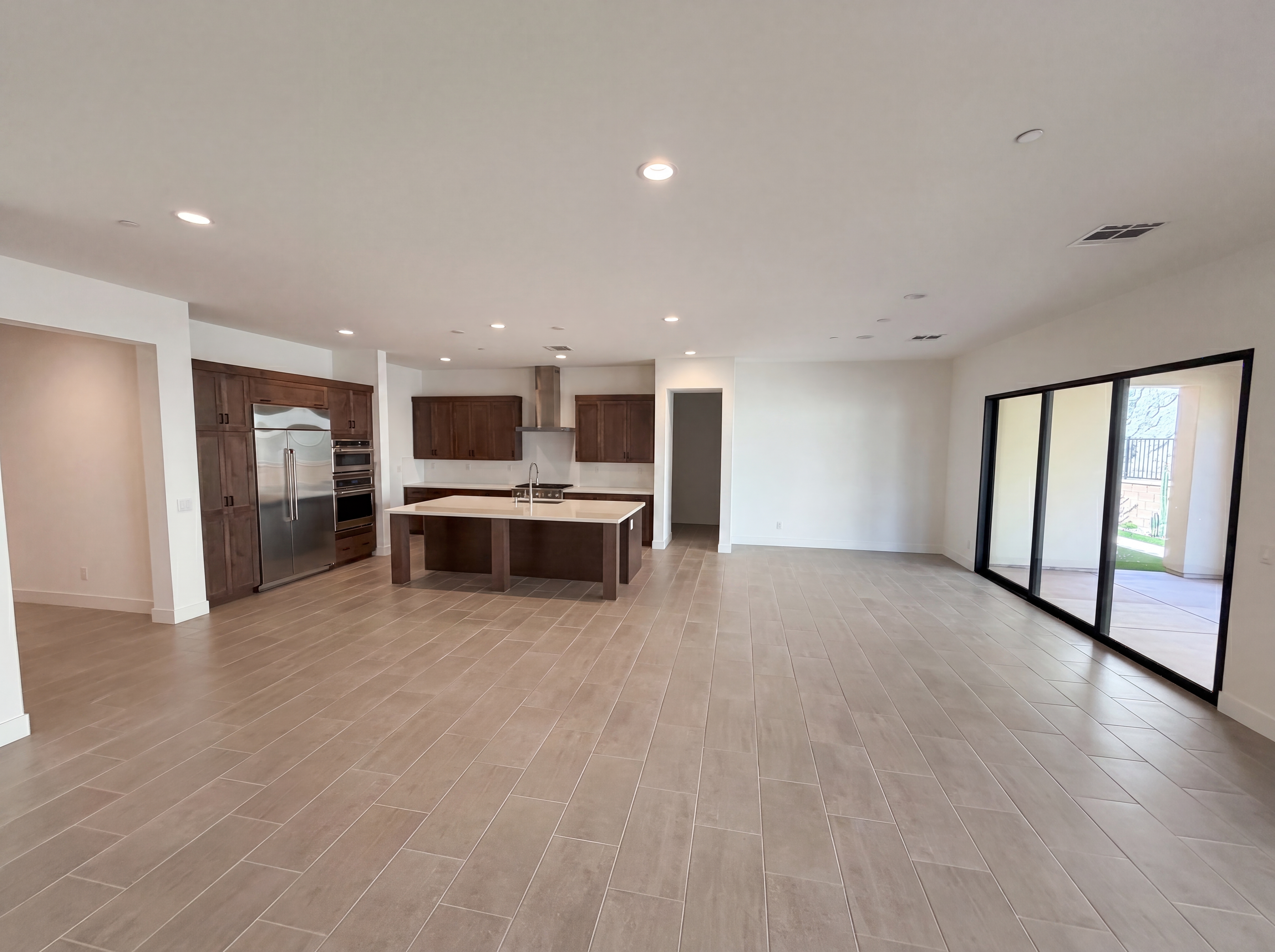 Photo 6 of 26 of 46297 Bradshaw Trl, La Quinta, CA