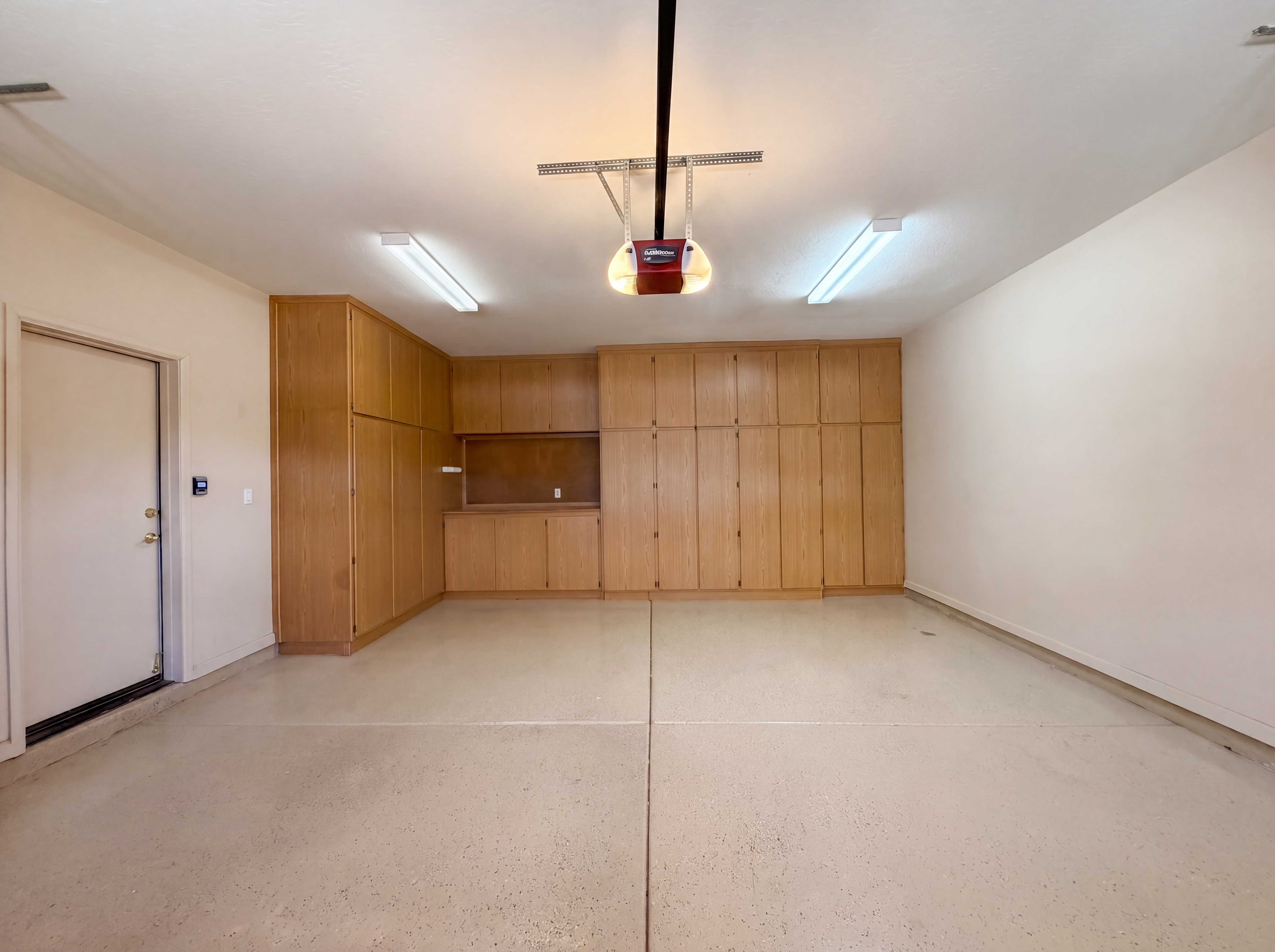 Photo 16 of 26 of 1519 E Desert Ln, Phoenix, AZ