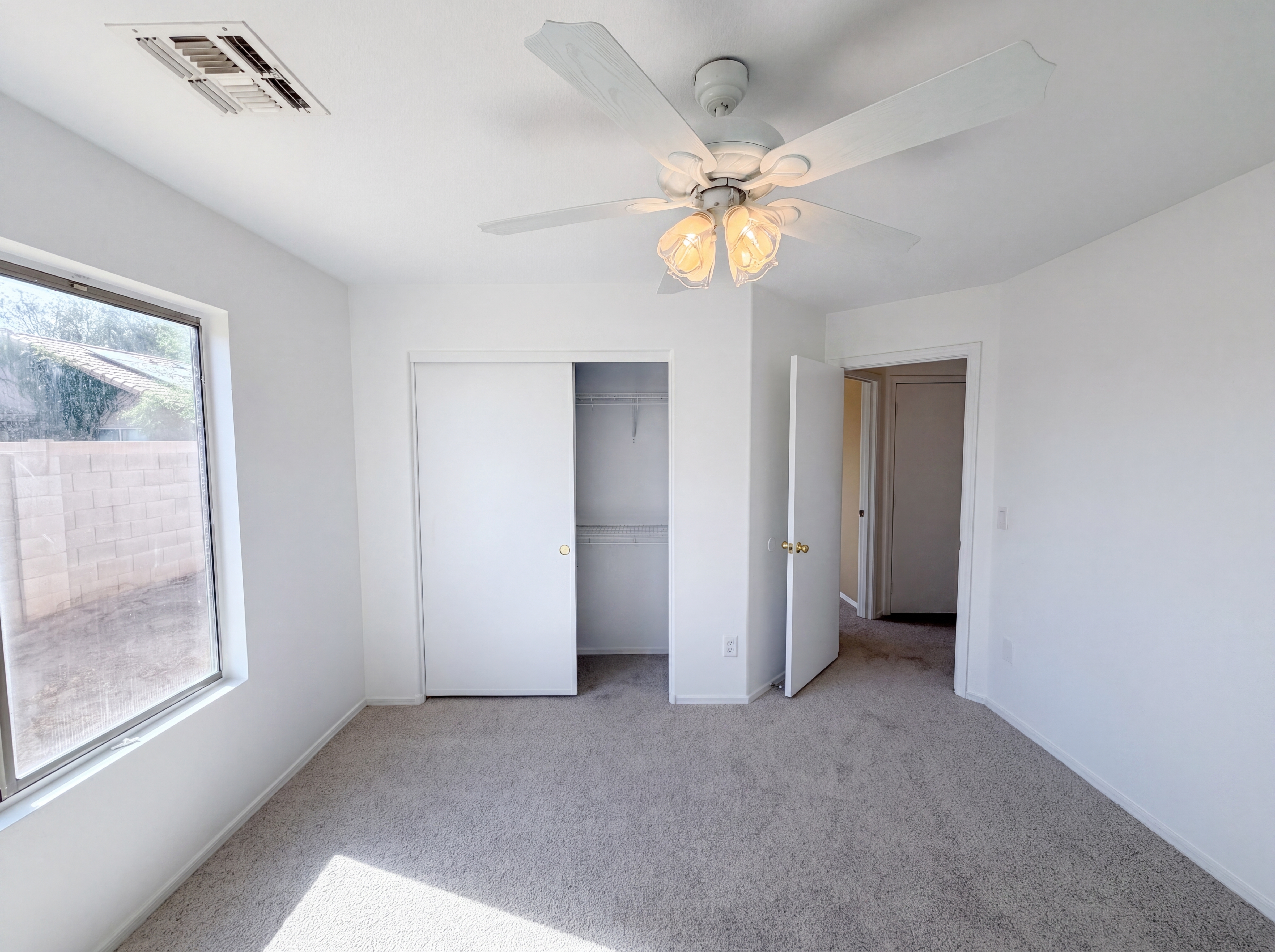 Photo 16 of 23 of 727 E Mahoney Cir, Buckeye, AZ