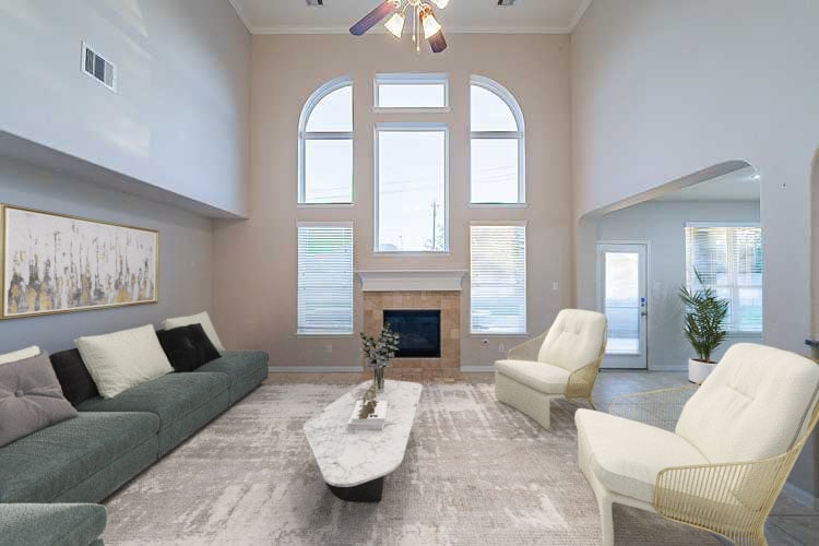 Photo 2 of 34 - 2208 Hannah Creek Ct, Houston, TX 77089