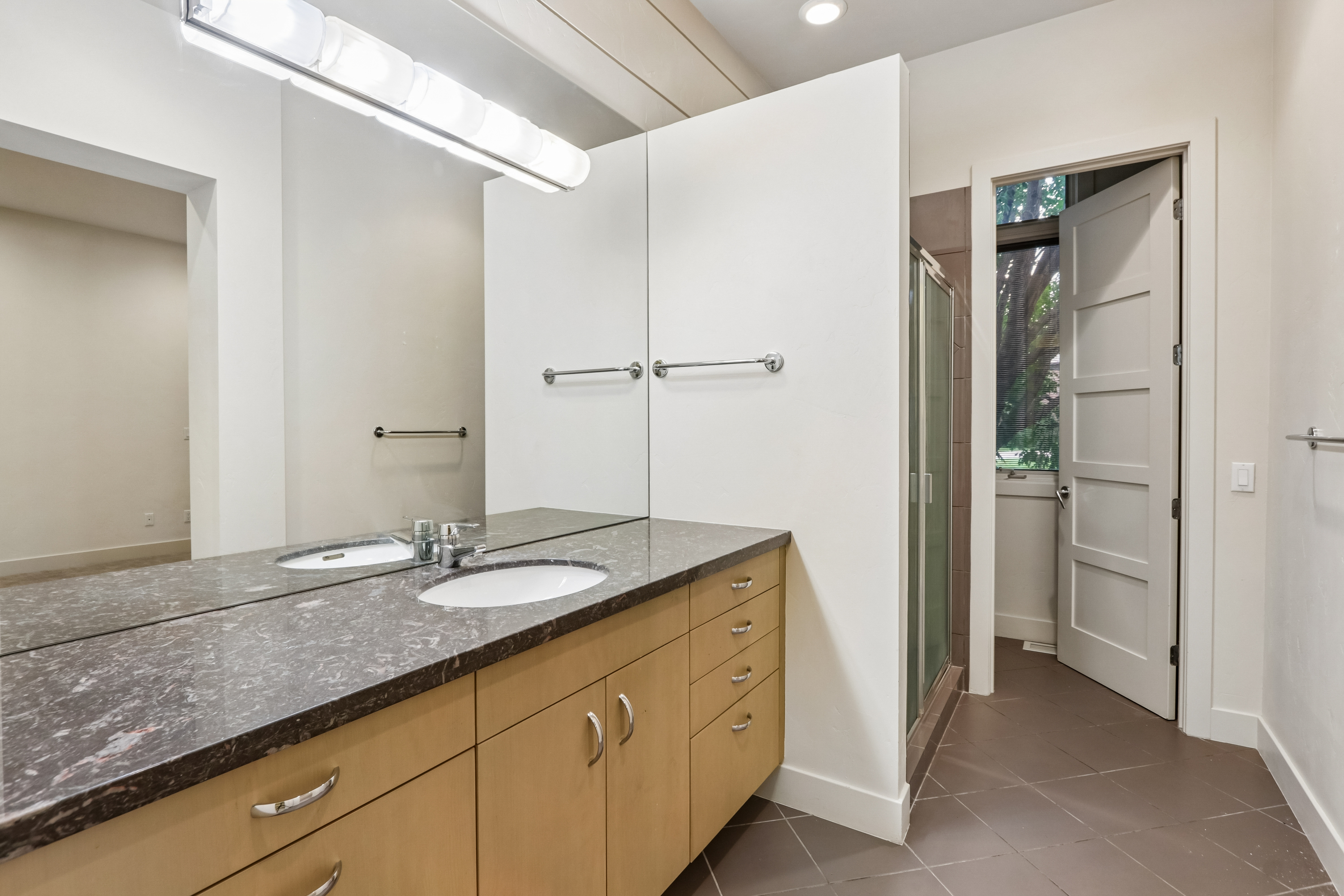Photo 19 of 49 of 4986 S Fillmore Ct, Englewood, CO