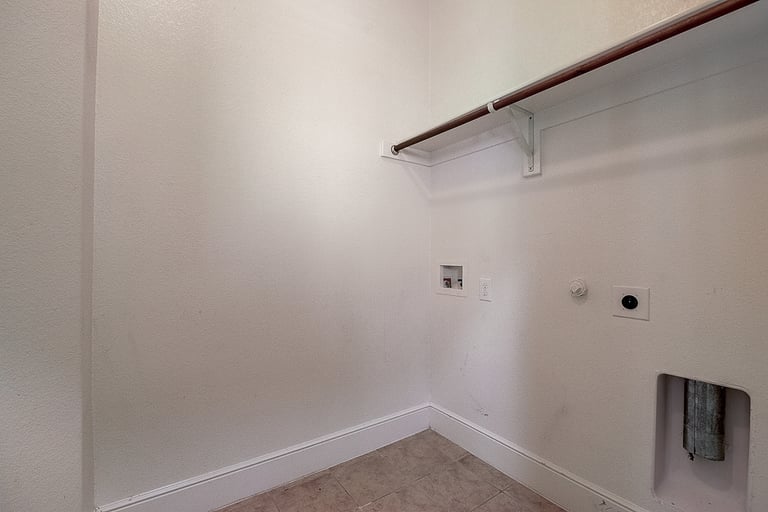 Photo 38 of 42 - 8305 Foothill Dr, Plano, TX 75024