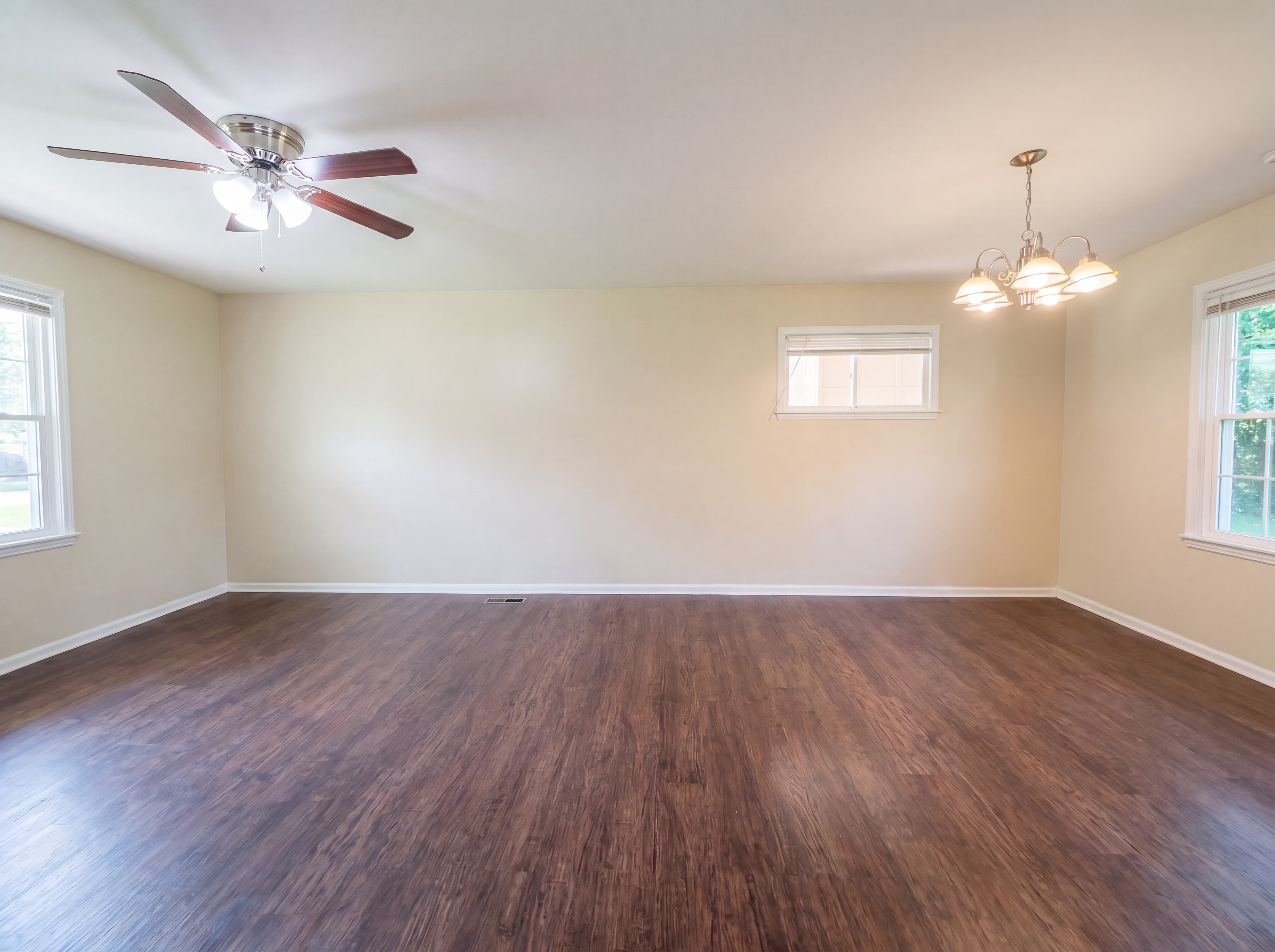 Photo 9 of 22 of 1808 Dailey Ter NW, Huntsville, AL