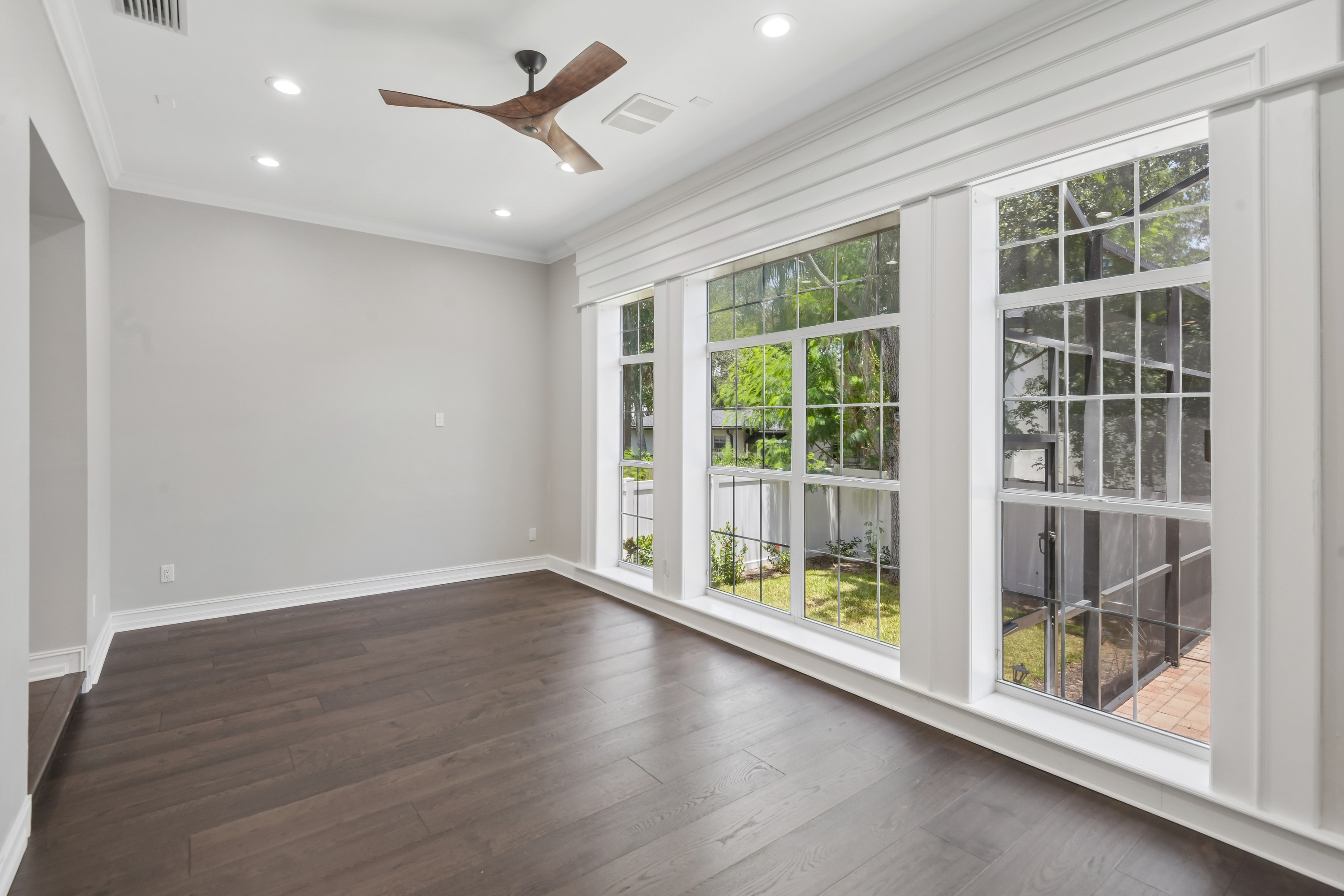 Photo 46 of 62 of 5105 W Neptune Way, Tampa, FL