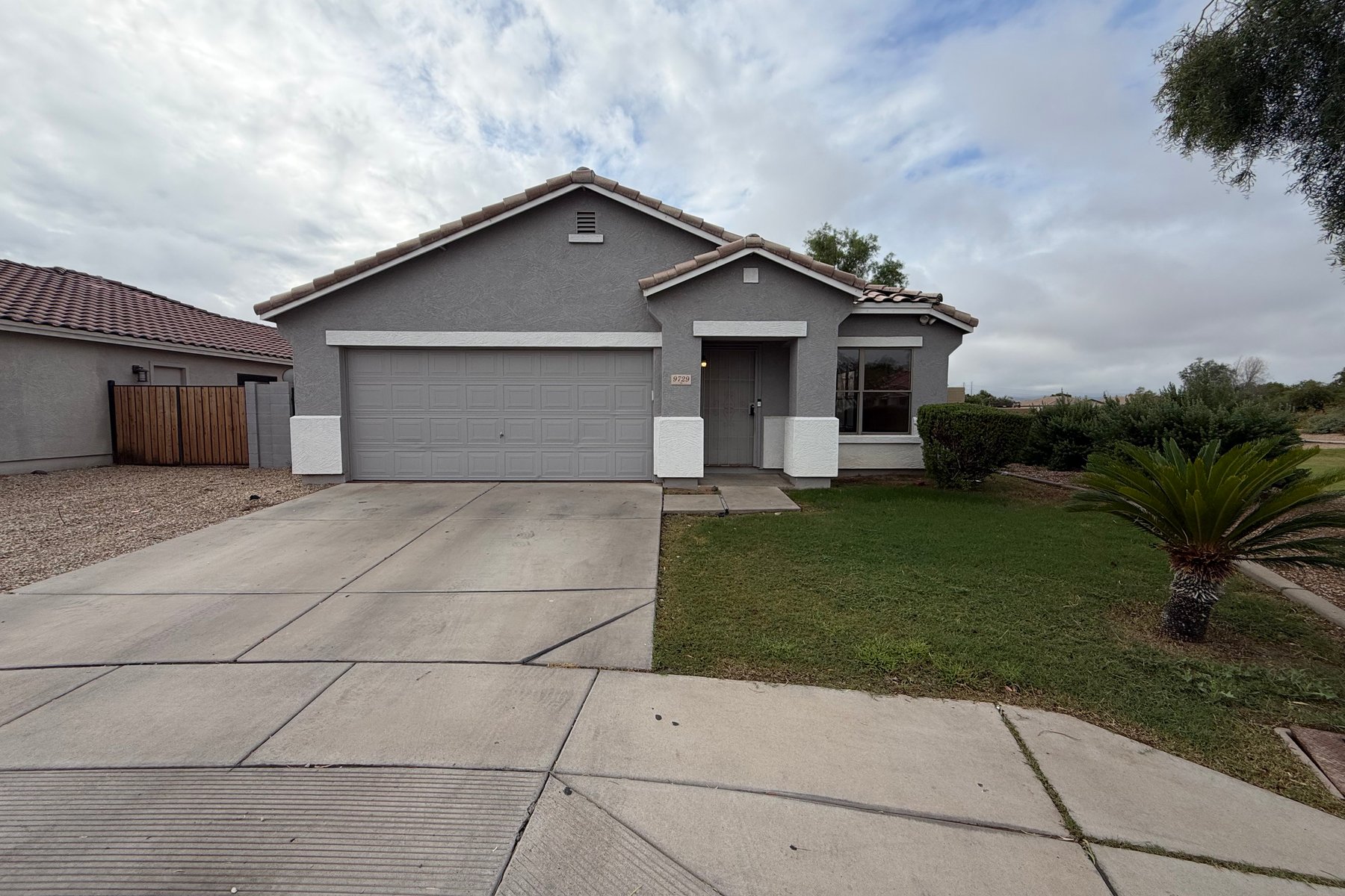 Photo 1 of 9729 W Cordes Rd