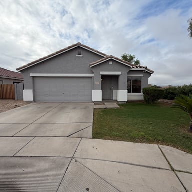 Property photo 1 of 9729 W Cordes Rd
