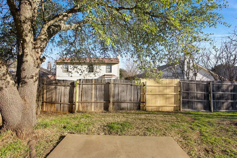 Photo 30 of 31 - 2716 Poplar Spring Rd, Fort Worth, TX 76123
