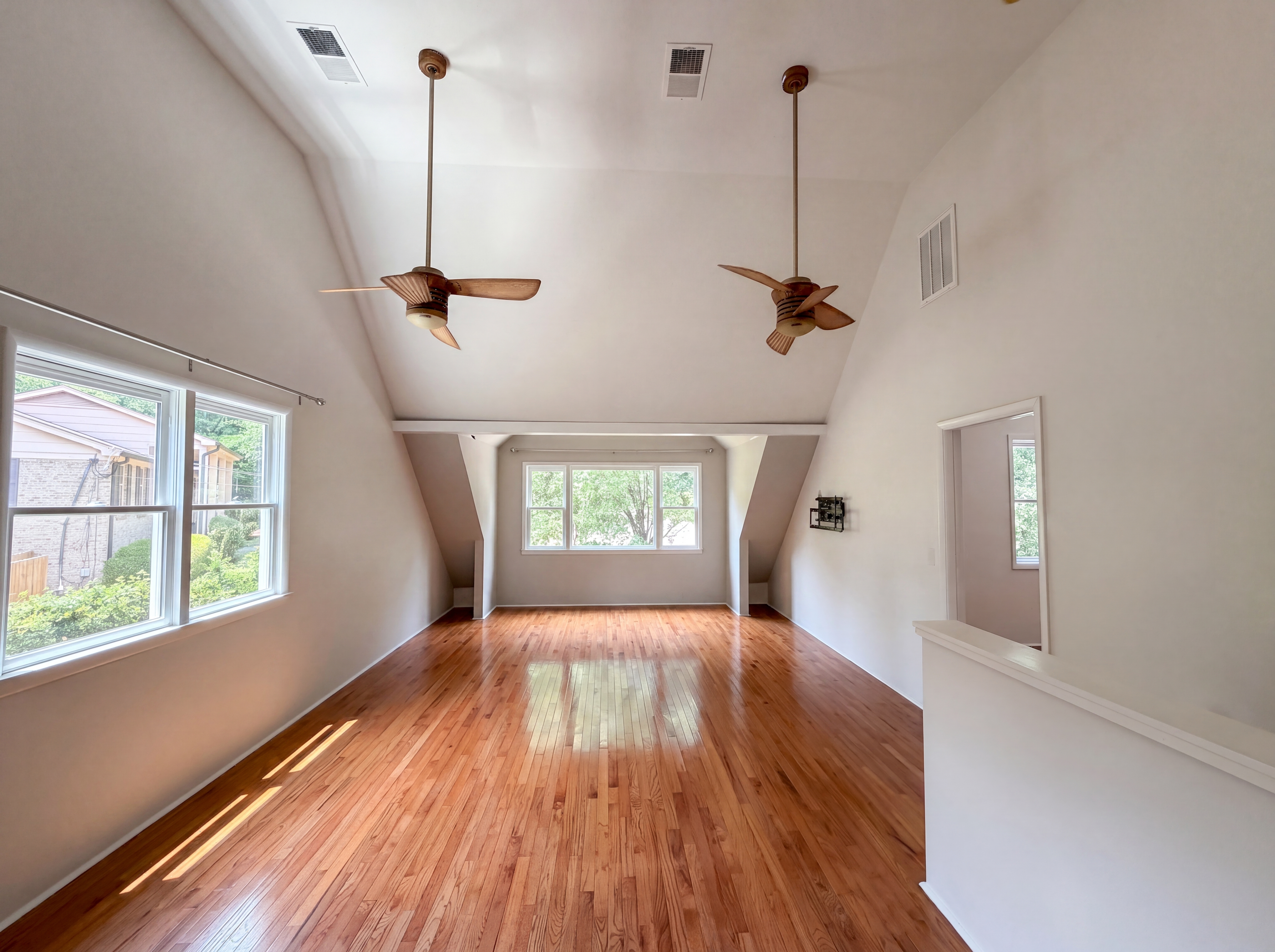 Photo 10 of 18 of 916 Quail Ave, Wake Forest, NC