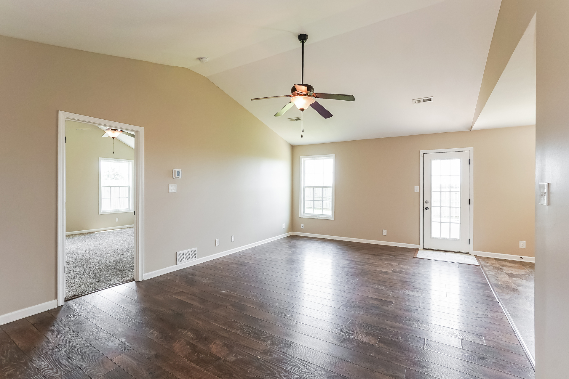 Photo 8 of 21 of 201 Bob White Trl, Oak Grove, KY