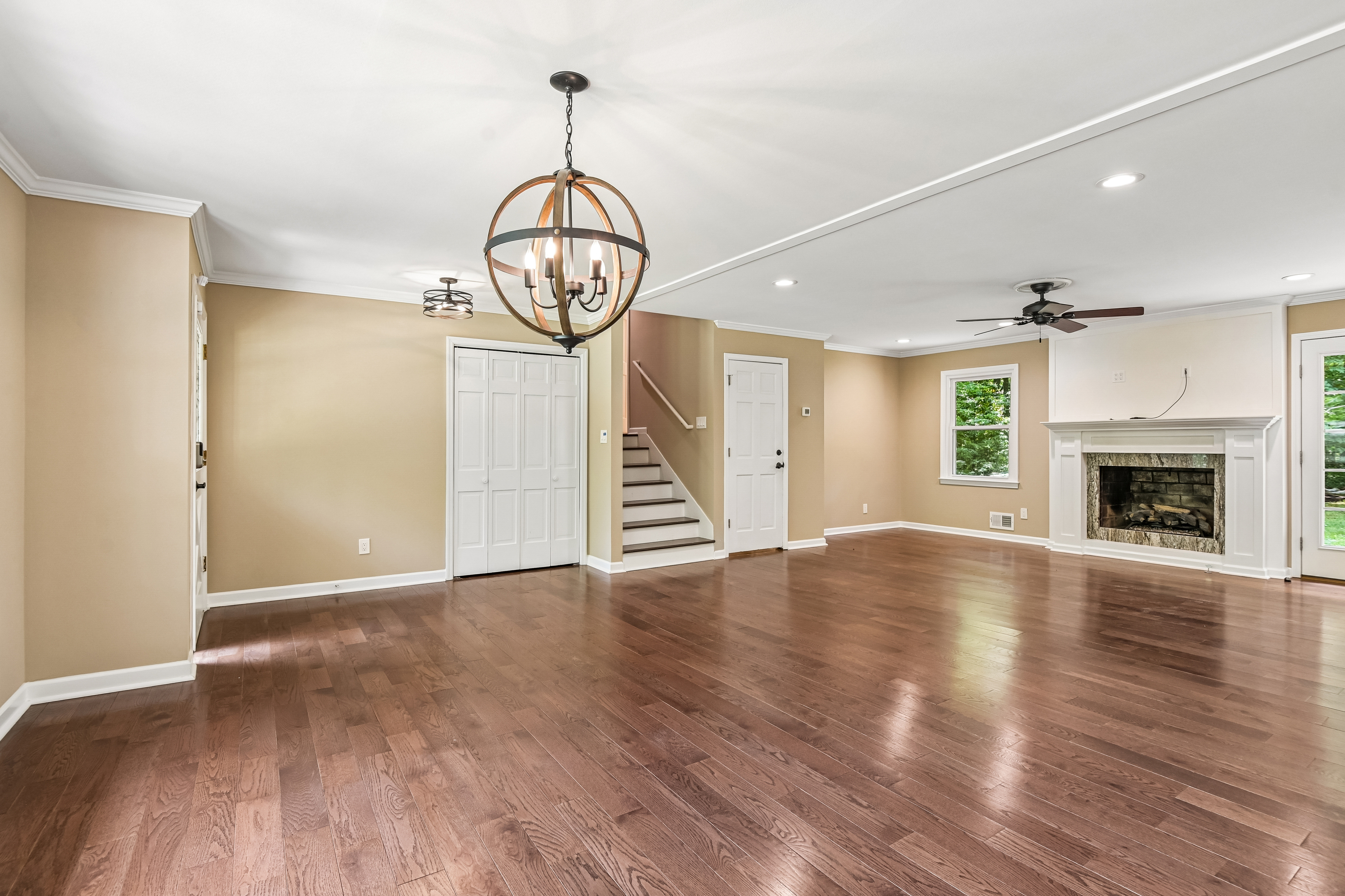 Photo 6 of 47 of 3431 Hickory View Dr NW, Marietta, GA