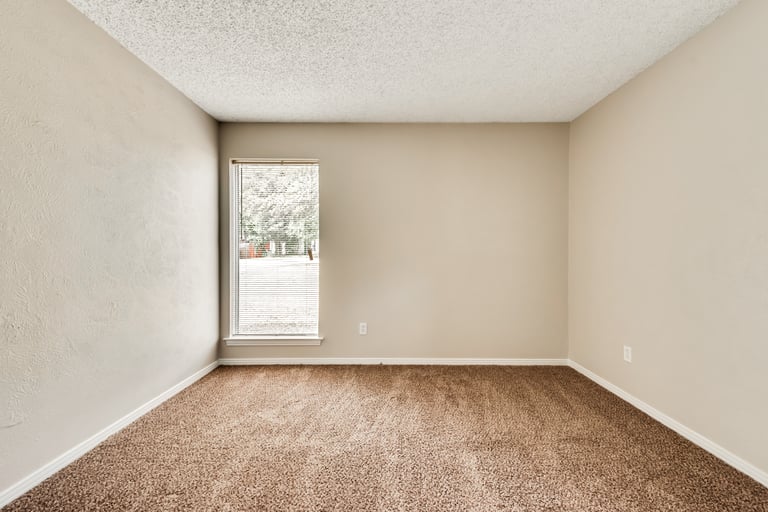 Photo 25 of 32 - 4606 Ashbrook Rd, Dallas, TX 75227