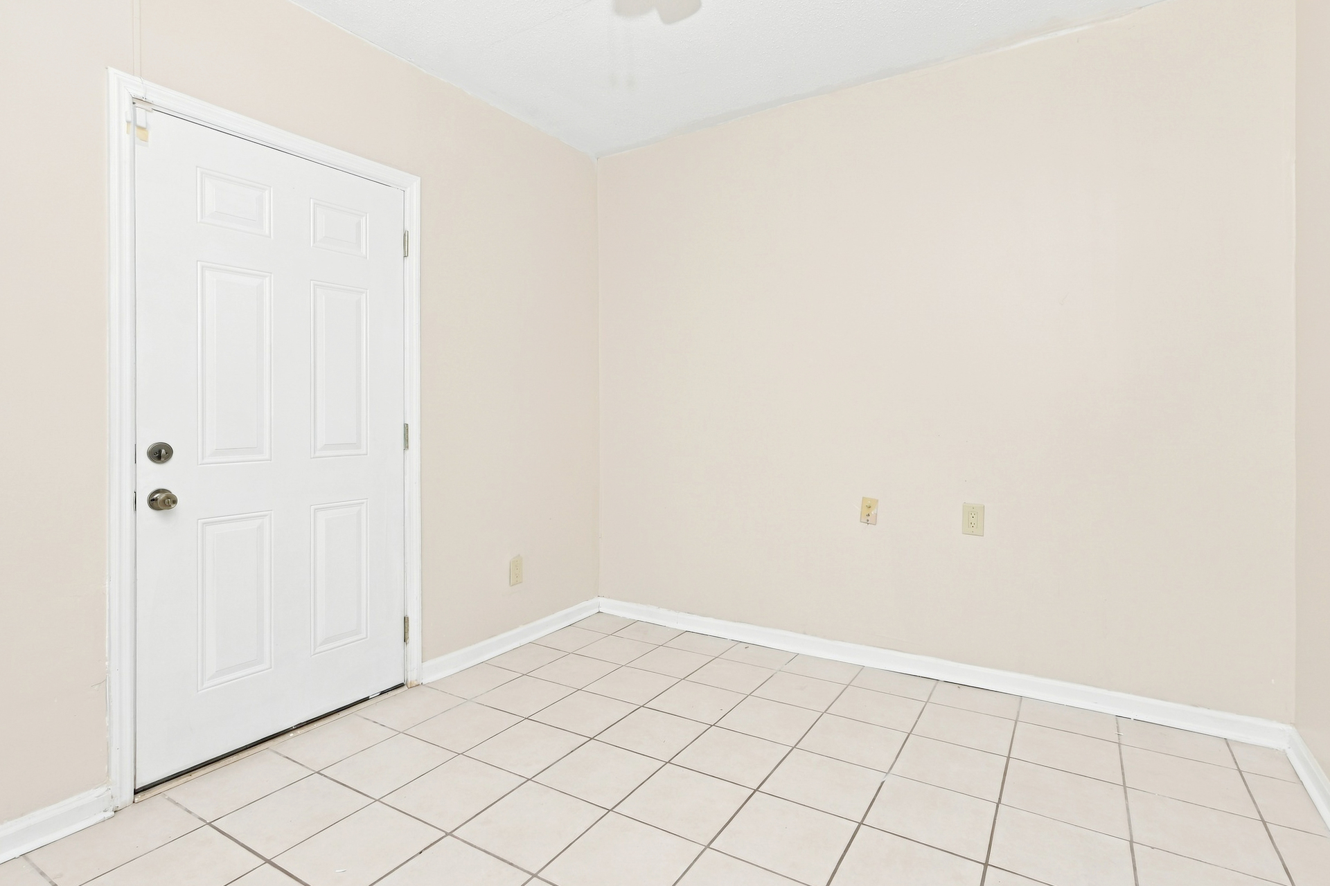 Photo 9 of 18 of 4104 Curry St, Columbus, GA
