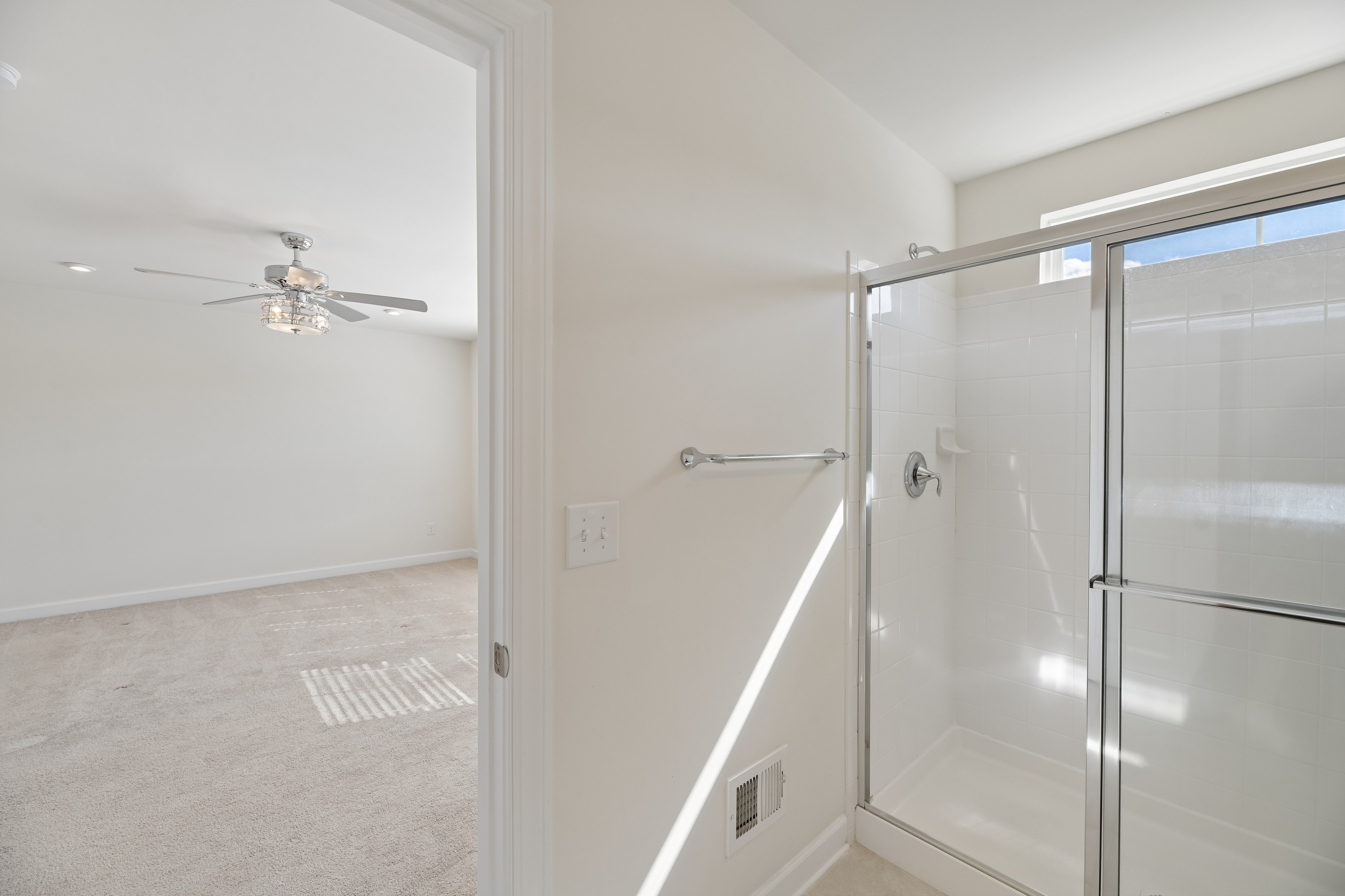 Photo 46 of 60 of 8124 Bock Farm Pl, Alexandria, VA
