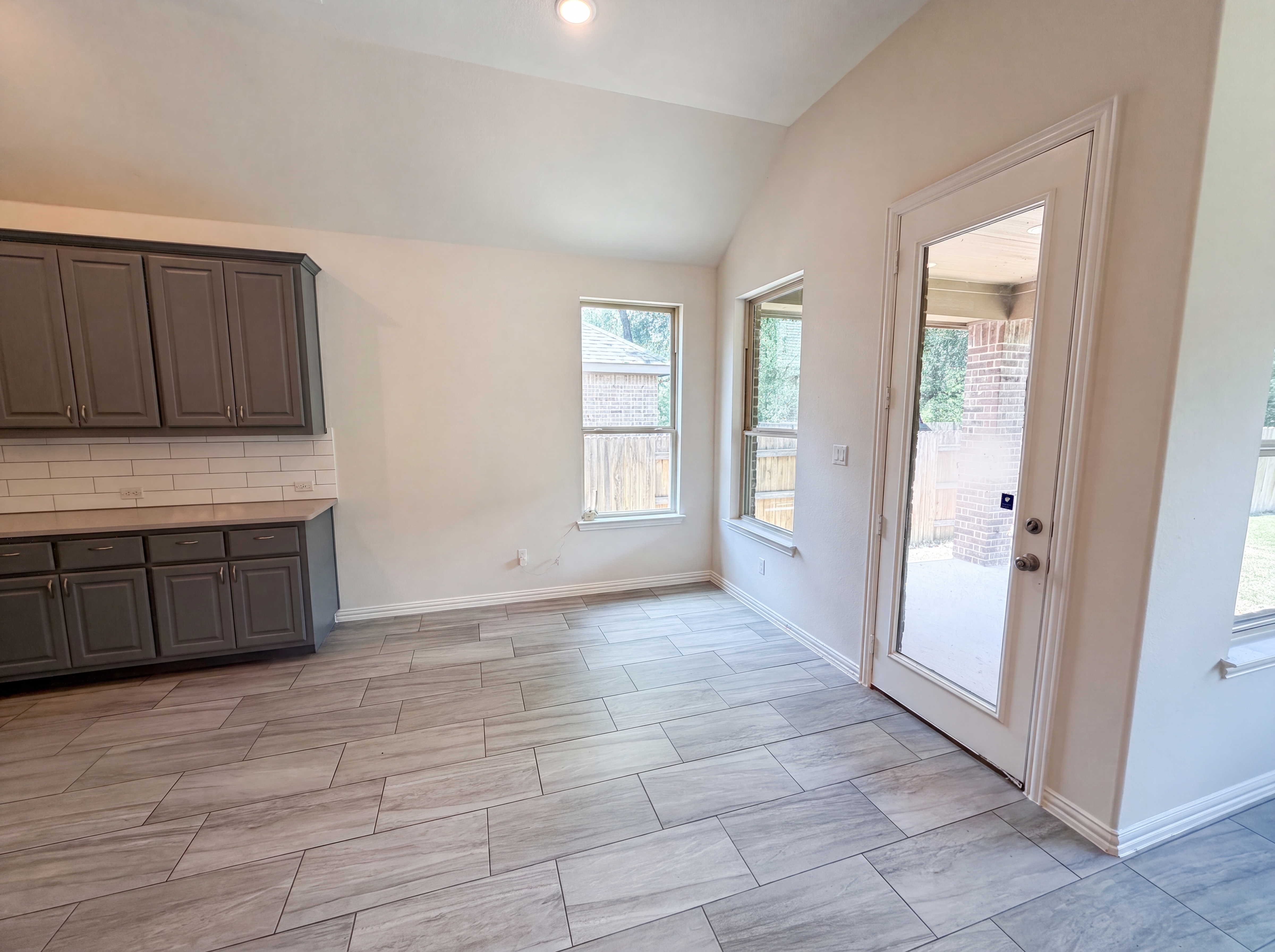 Photo 7 of 27 of 316 Fannin Battleground Ln, Georgetown, TX