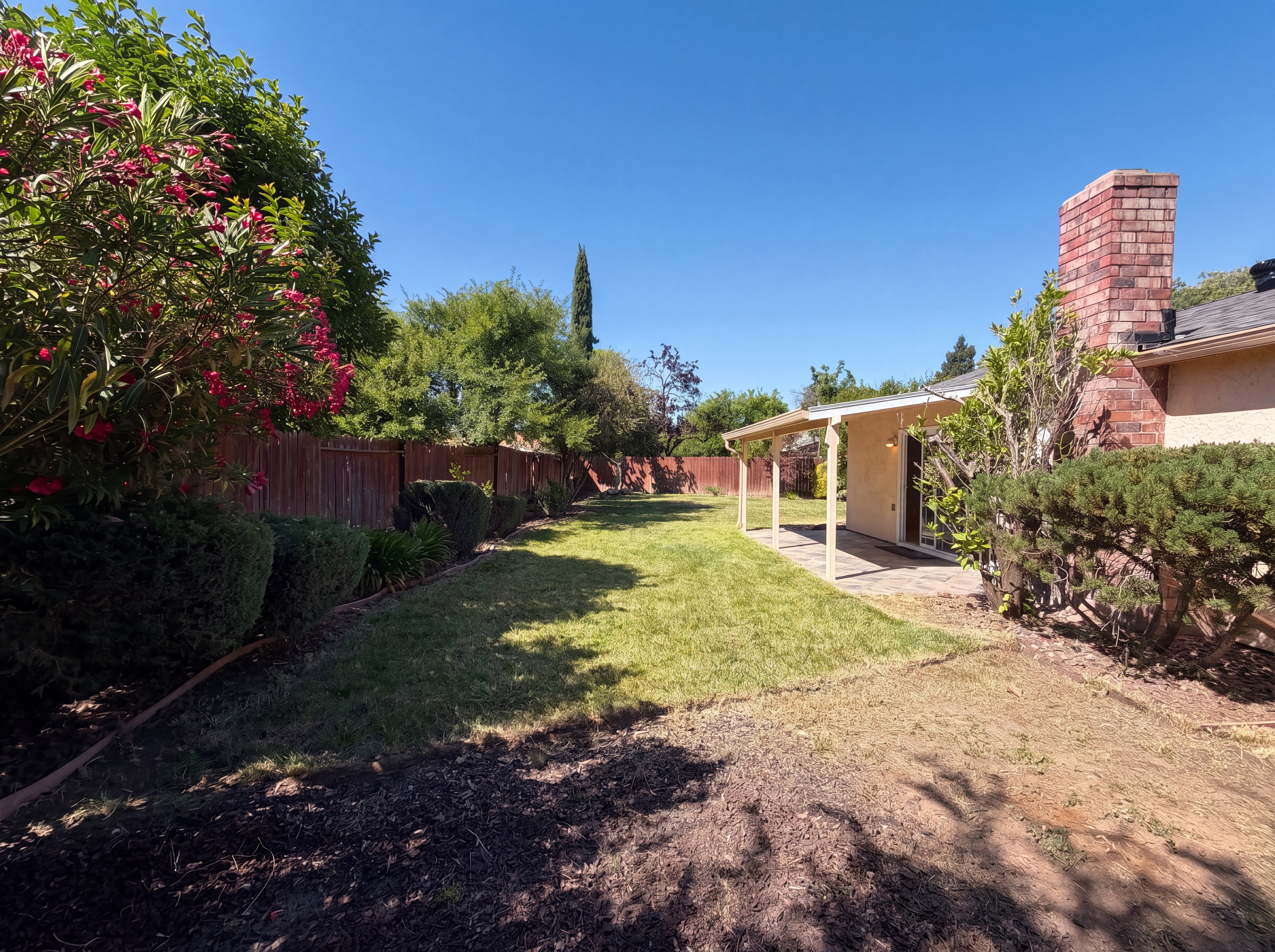 Photo 5 of 23 of 9534 Brakeman Ct, Sacramento, CA