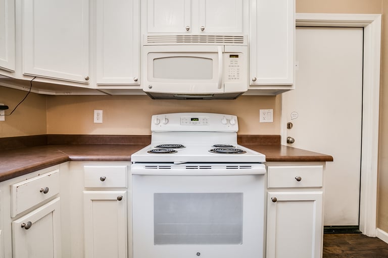 Photo 9 of 33 - 16156 W Latham St, Goodyear, AZ 85338