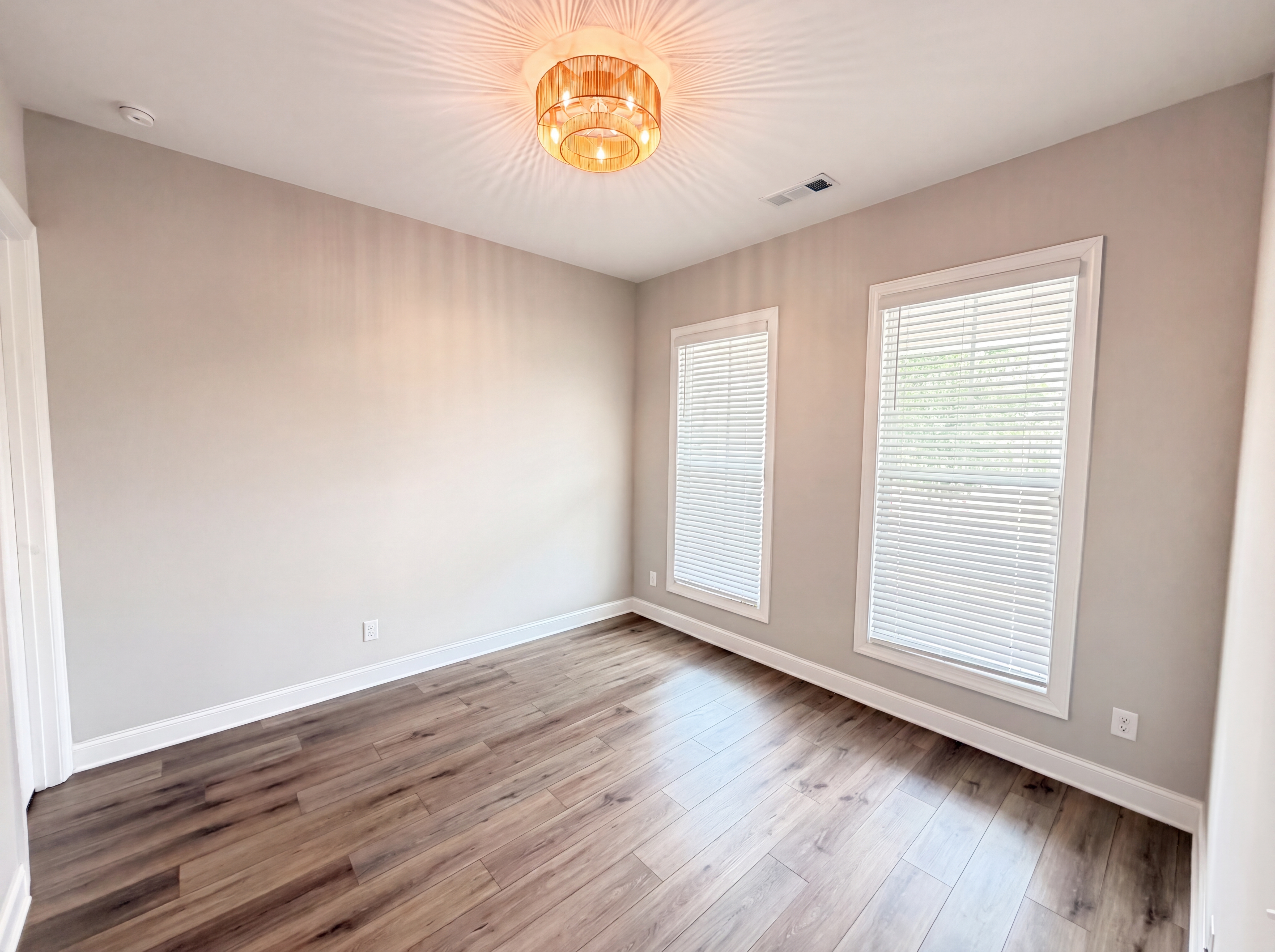 Photo 11 of 27 of 820 Pennington View Ln, Alpharetta, GA