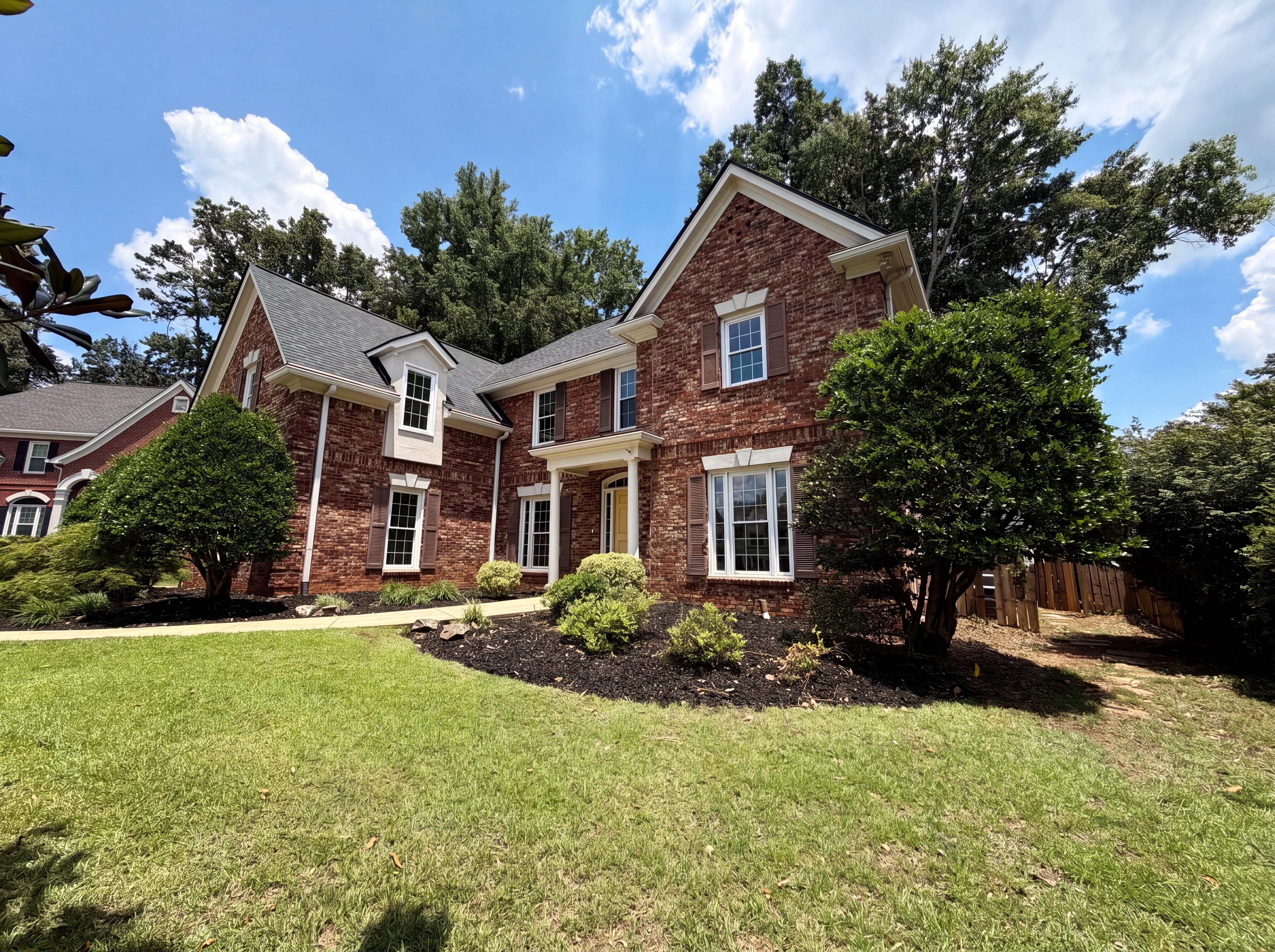 Photo 27 of 32 of 1984 Charrwood Ct, Marietta, GA