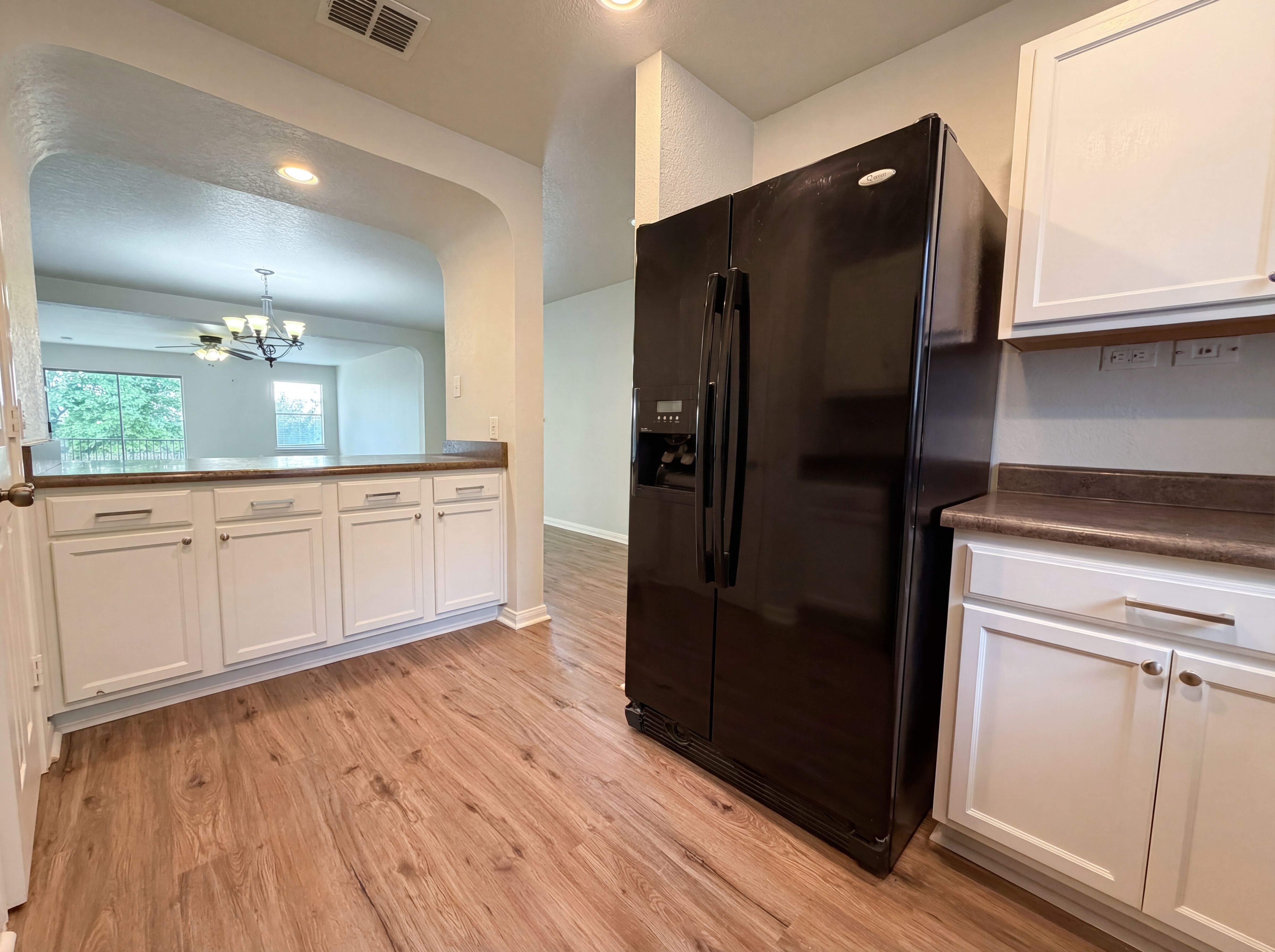 Photo 10 of 17 of 5708 Maxfli Dr, Schertz, TX