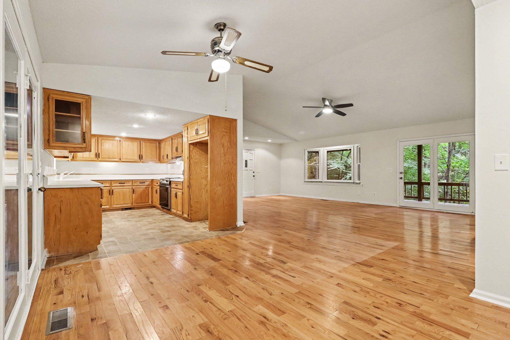 Photo 11 of 18 of 241 Moss Cove Rd, Blairsville, GA