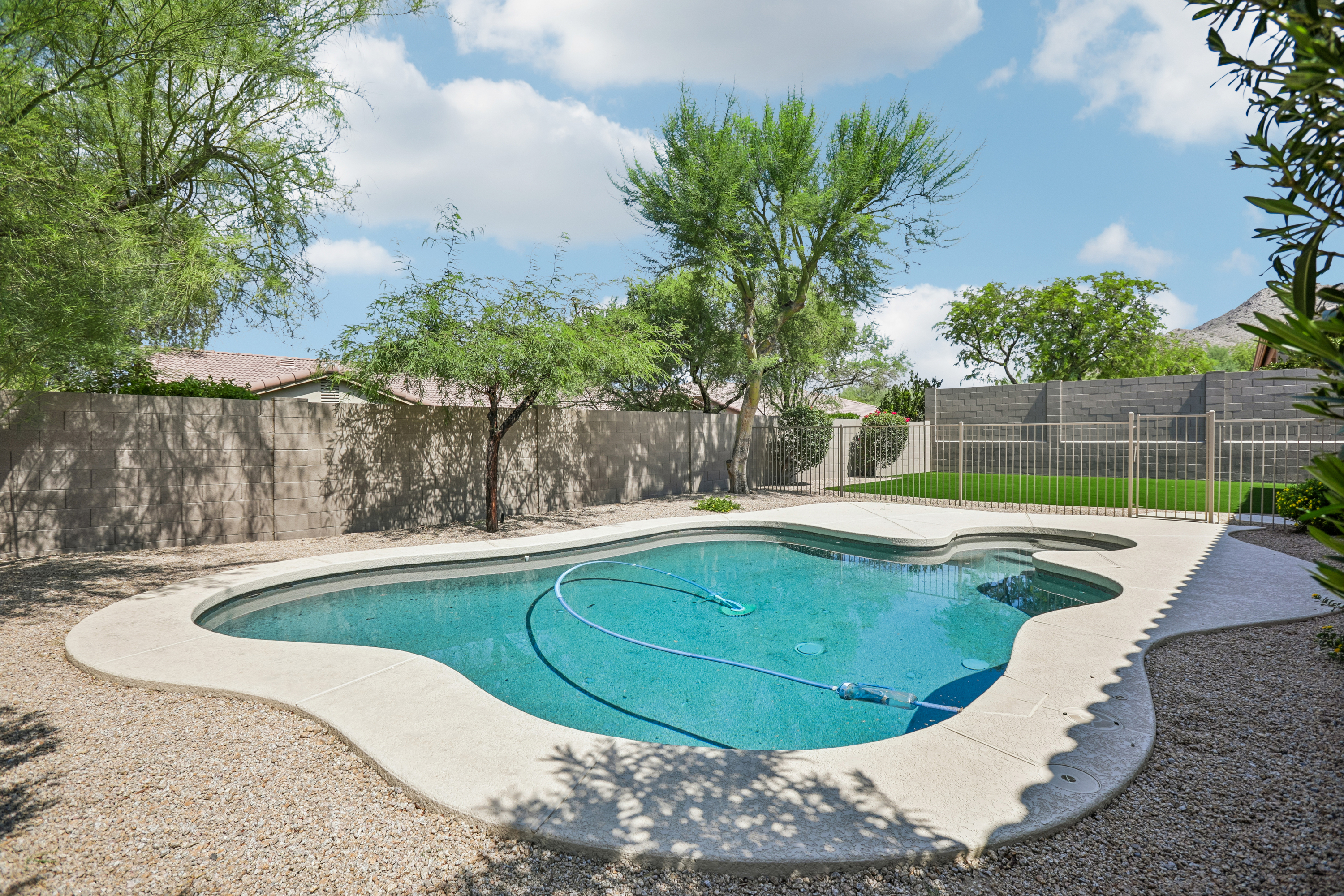 Photo 7 of 35 of 16484 N 108th Pl, Scottsdale, AZ