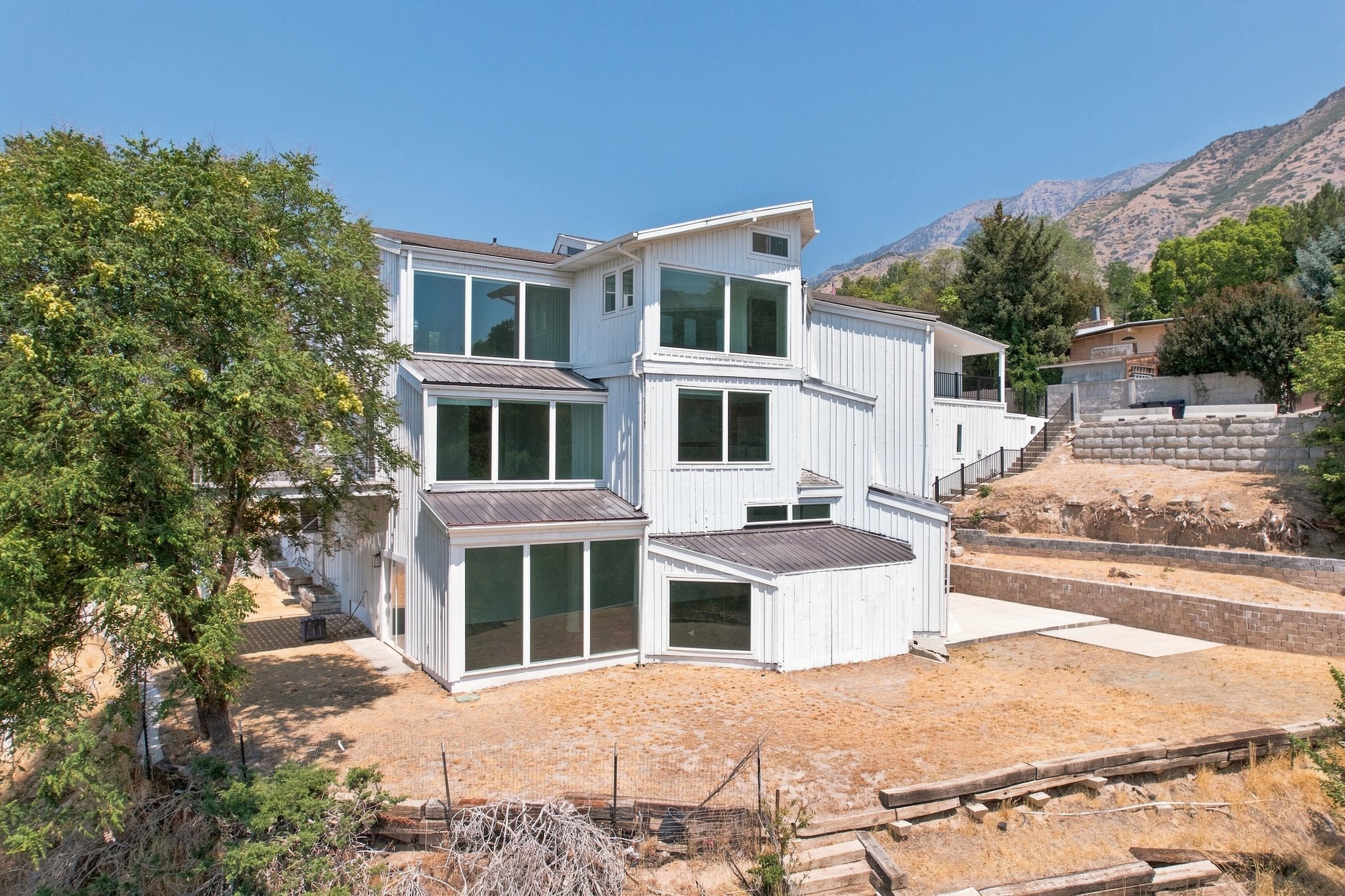 Photo 5 of 81 of 3077 North Bannock Dr, Provo, UT
