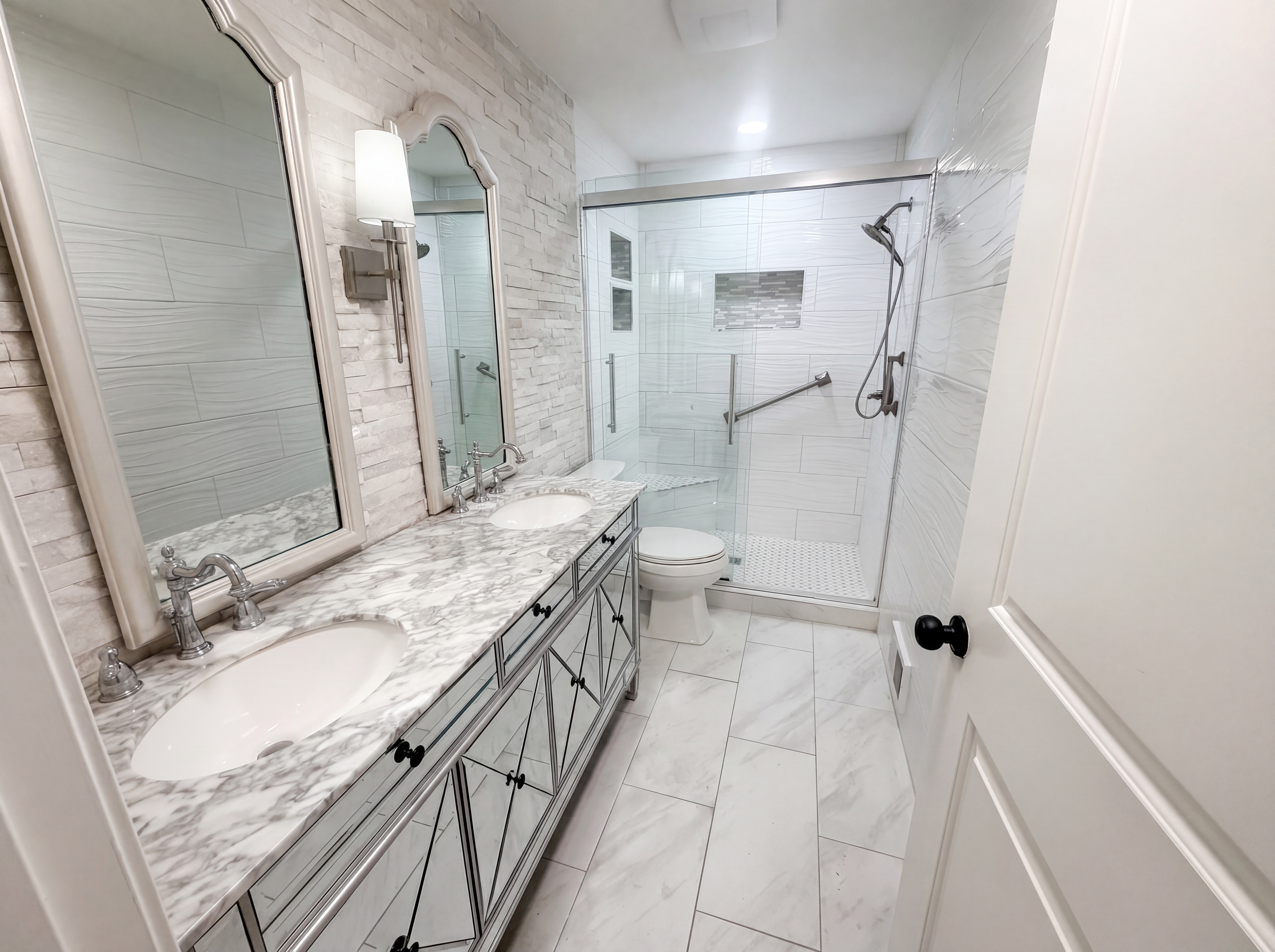 Photo 6 of 28 of 916 Longfellow Ave, Royal Oak, MI