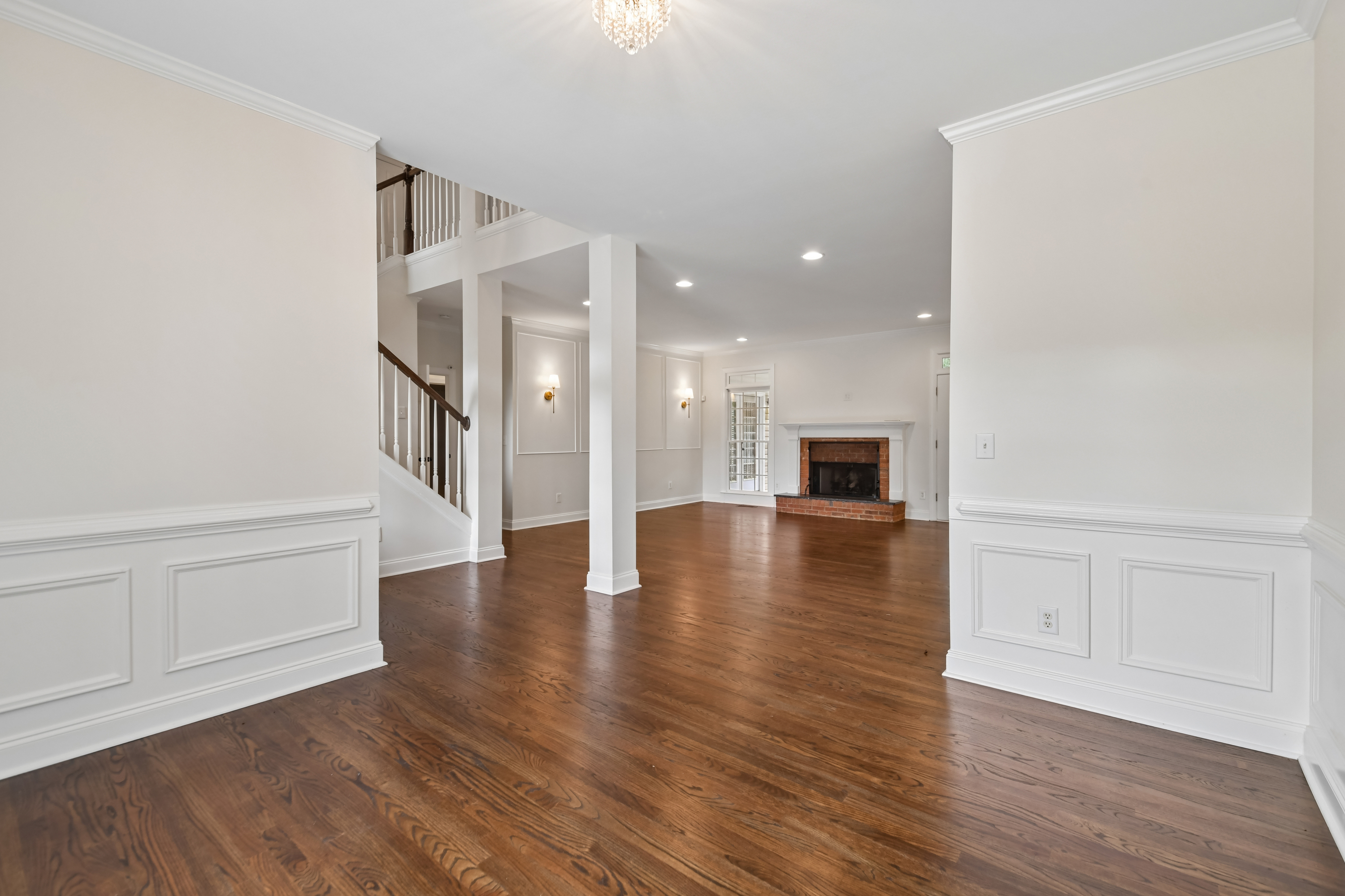 Photo 21 of 56 of 2298 Camden Dr SW, Marietta, GA