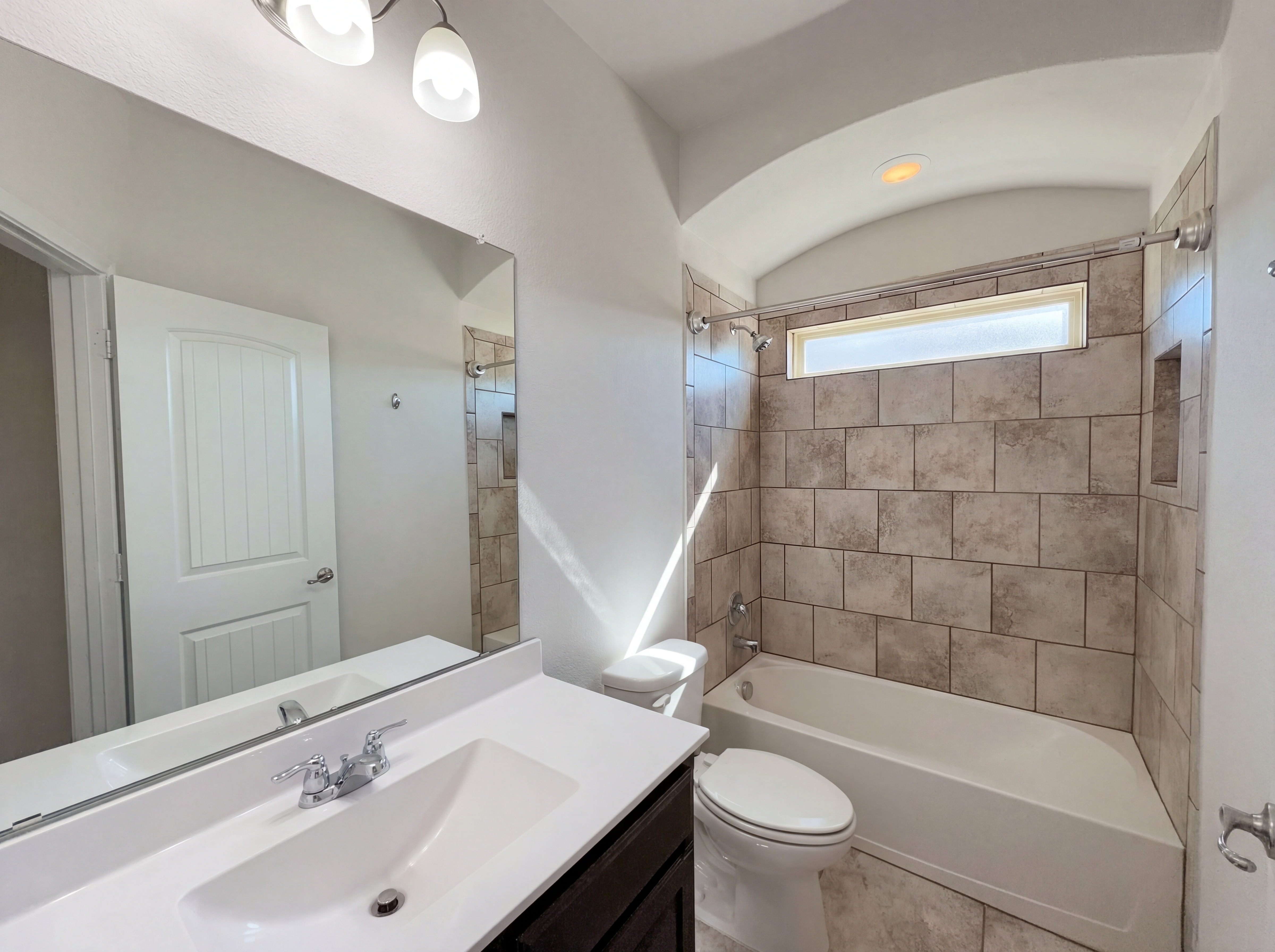 Photo 24 of 32 of 13824 Langston Lake Dr, Fort Worth, TX