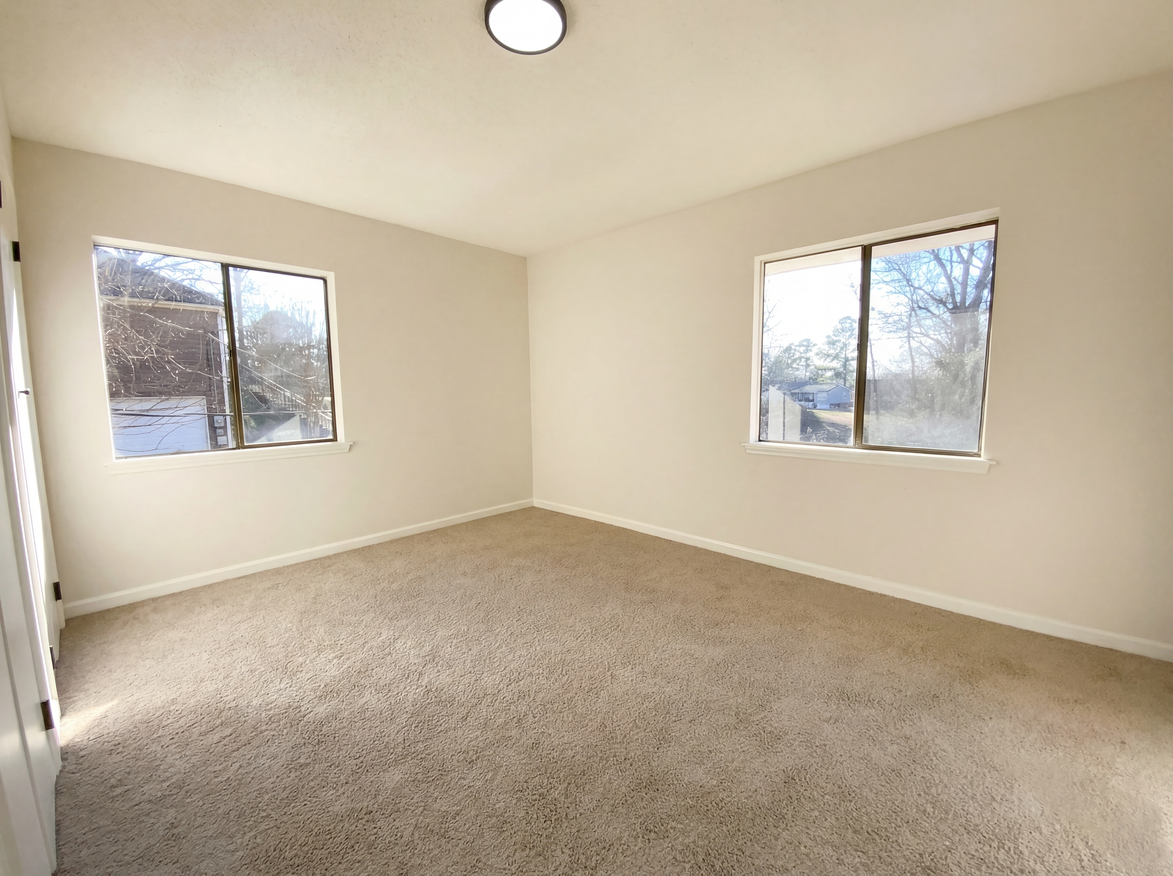 Photo 6 of 22 of 1111 3rd Ln, Pleasant Grove, AL