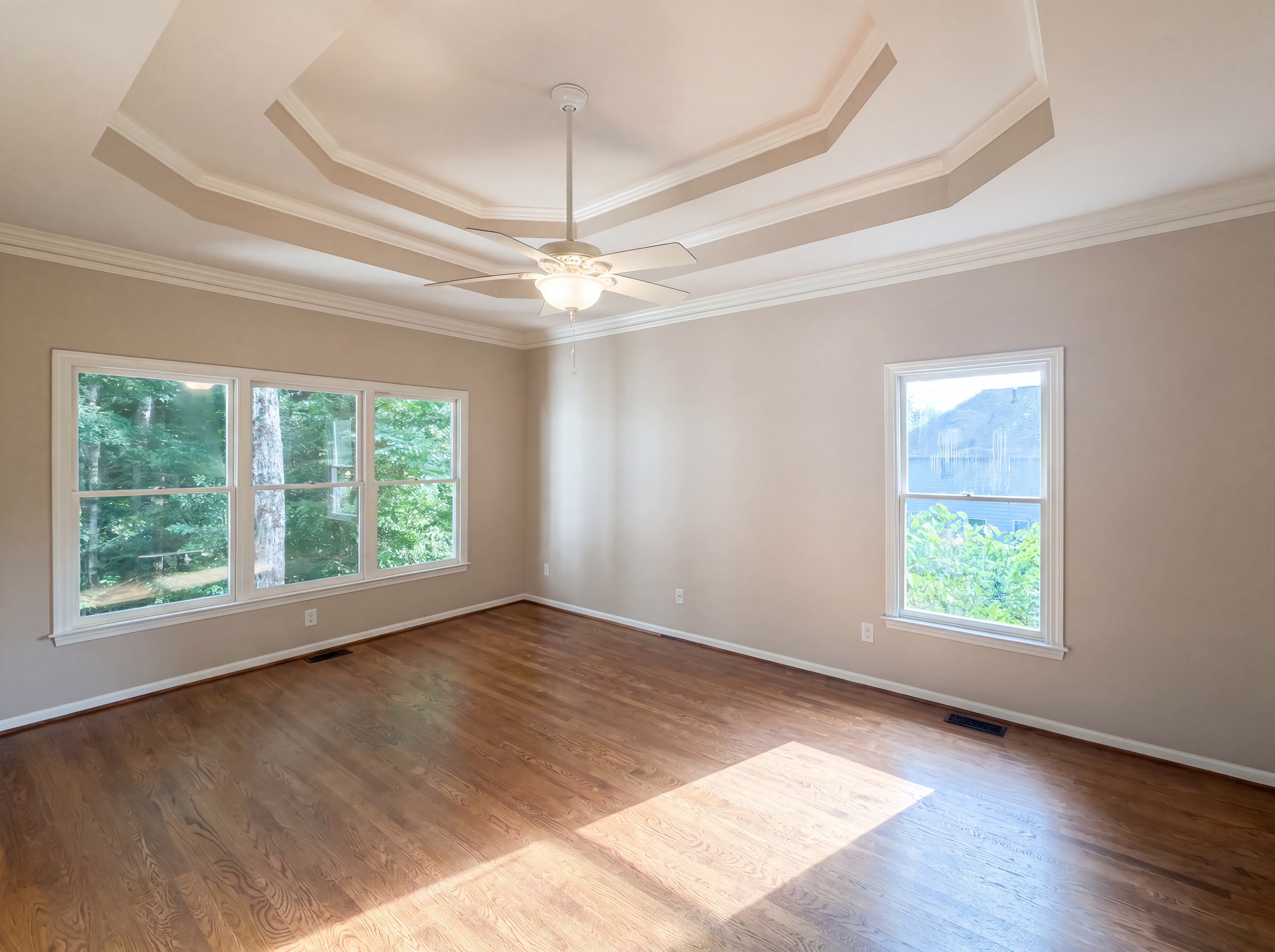 Photo 4 of 34 of 2299 Camden Dr SW, Marietta, GA