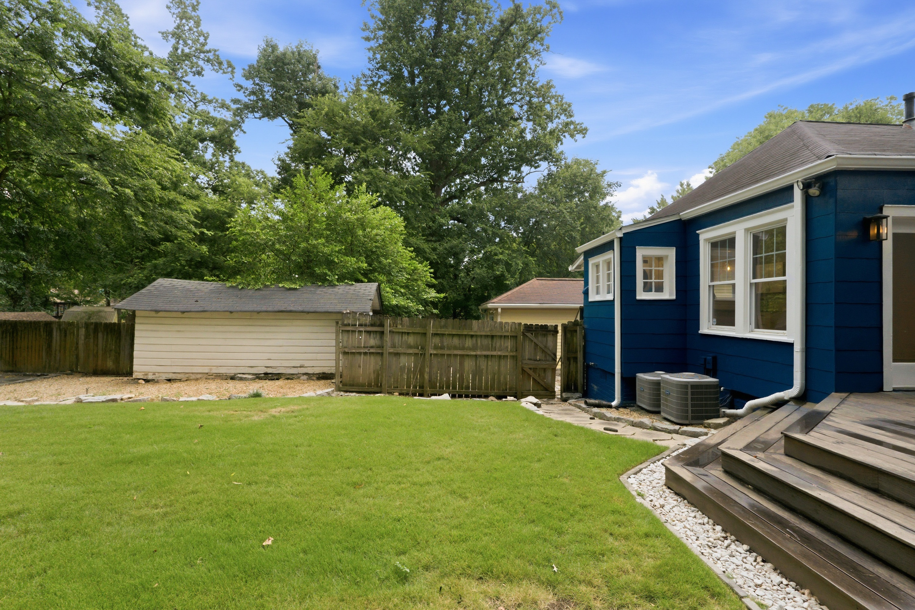 Photo 33 of 37 of 2666 Arbor Ave SE, Atlanta, GA