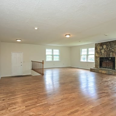Property photo 3 of 192 Sun Valley Dr