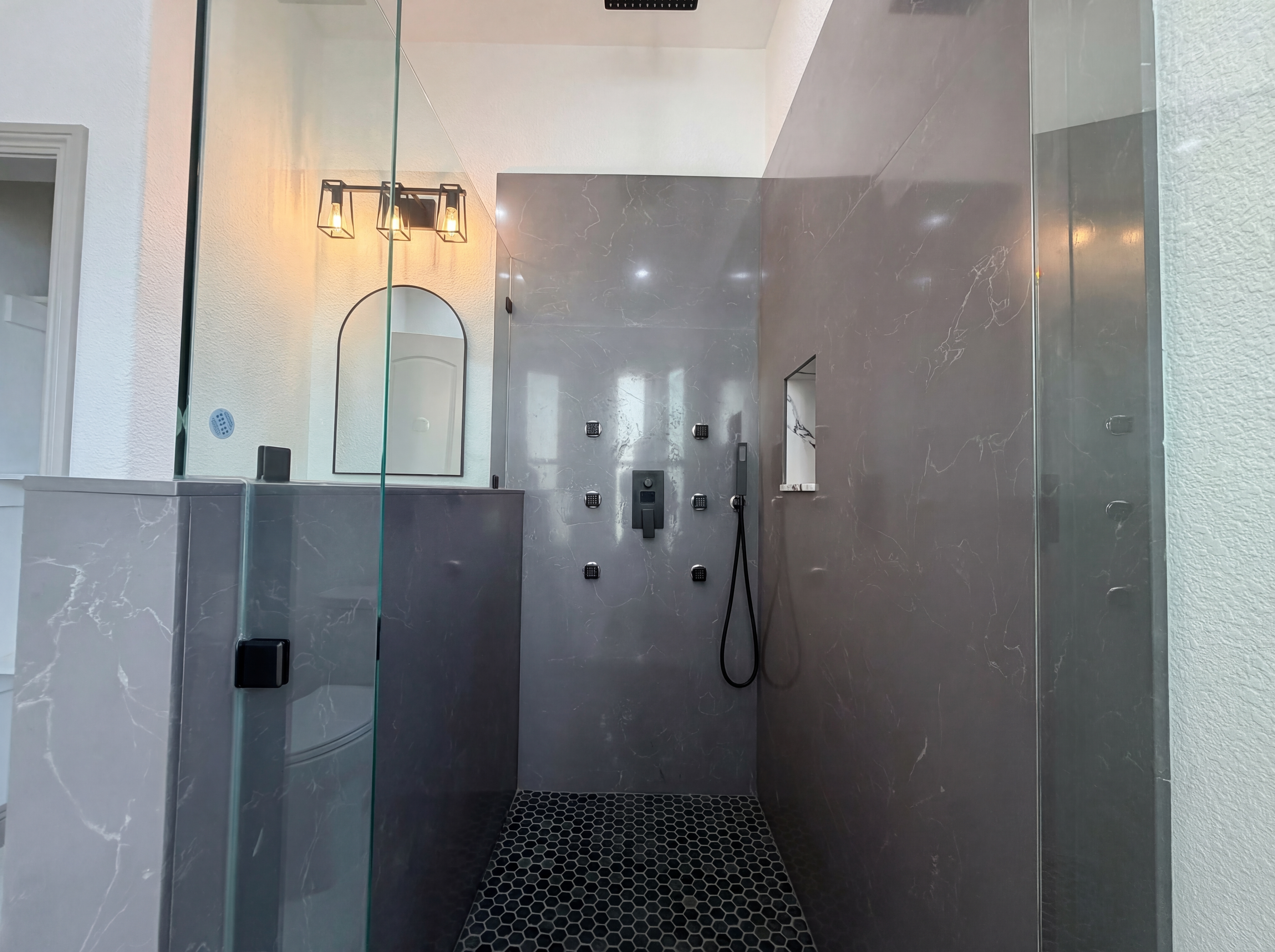 Photo 14 of 60 of 14537 Mira Vista Ln, Lockeford, CA