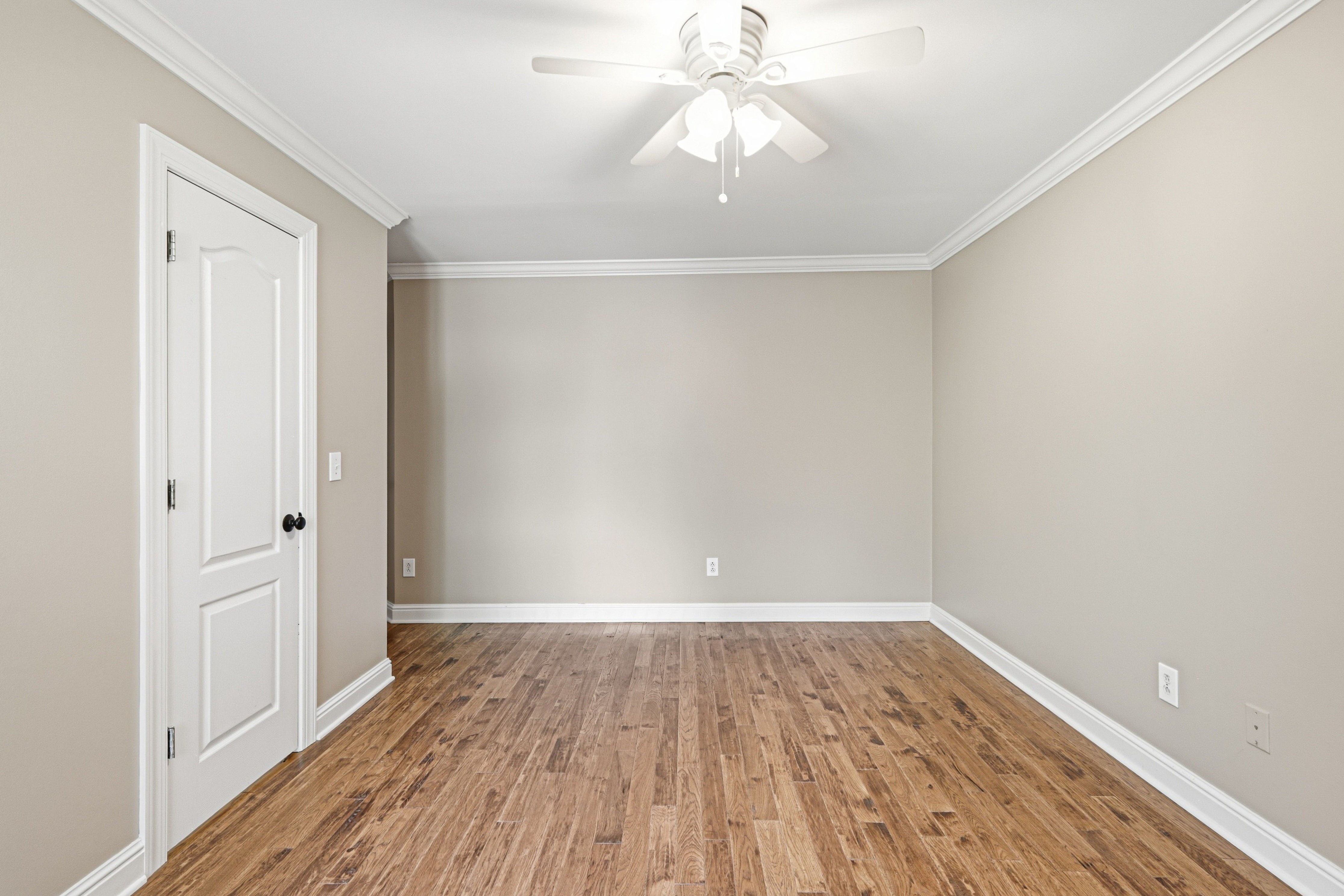 Photo 65 of 84 of 7030 Willowick Dr, Brentwood, TN