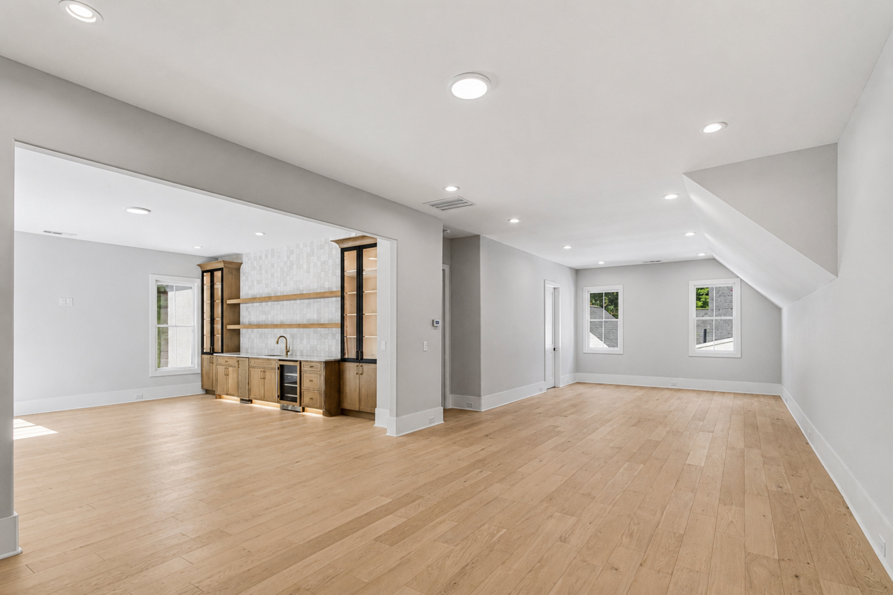 Photo 13 of 70 of 205 Shady Grove Ln, Alpharetta, GA