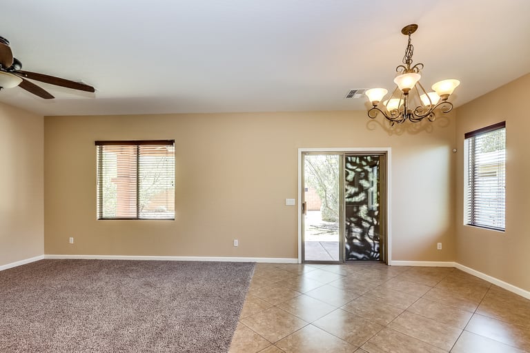 Photo 3 of 19 - 3507 S 80th Ave, Phoenix, AZ 85043