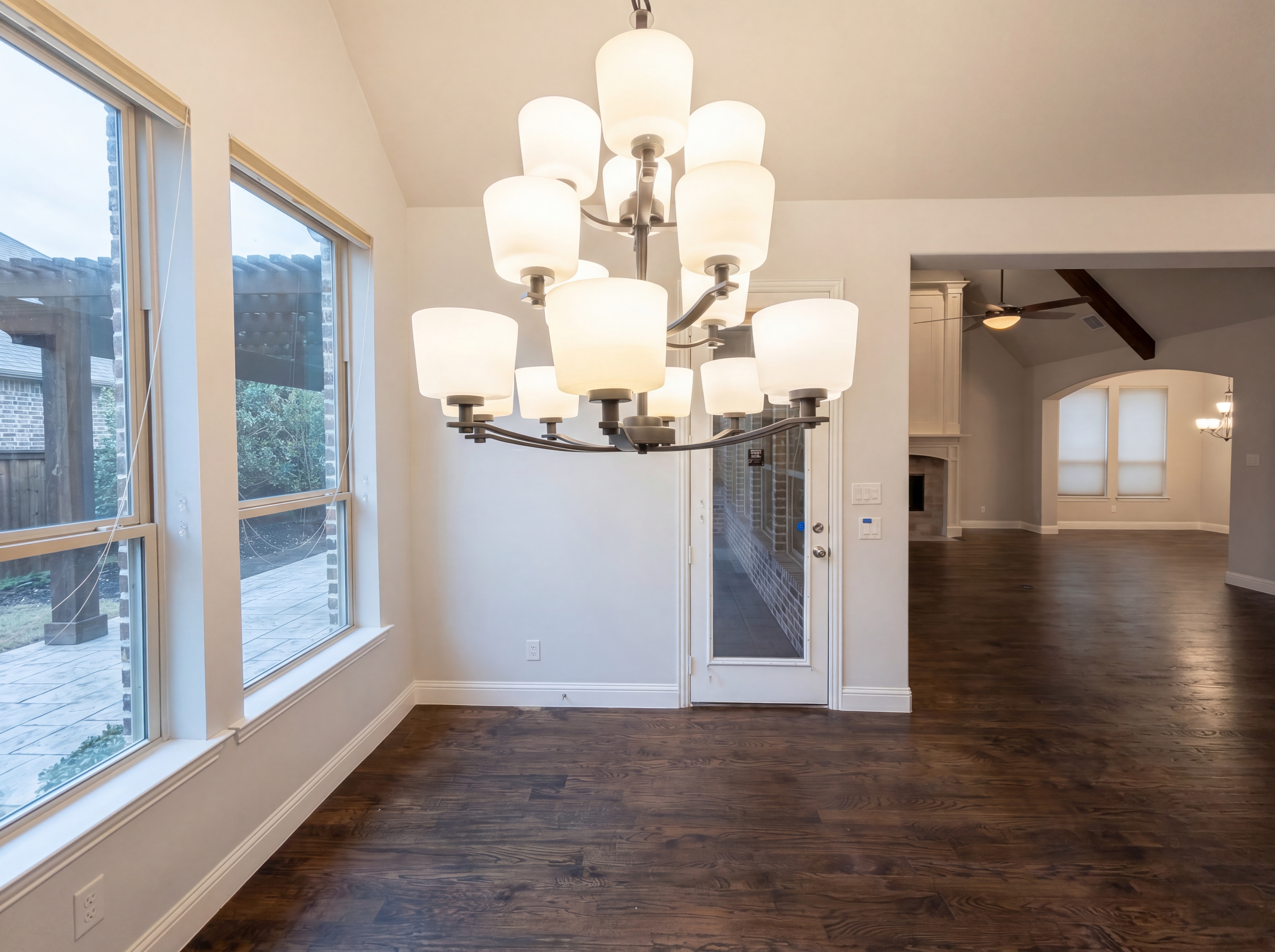 Photo 7 of 30 of 6452 Crystal Creek Dr, Frisco, TX