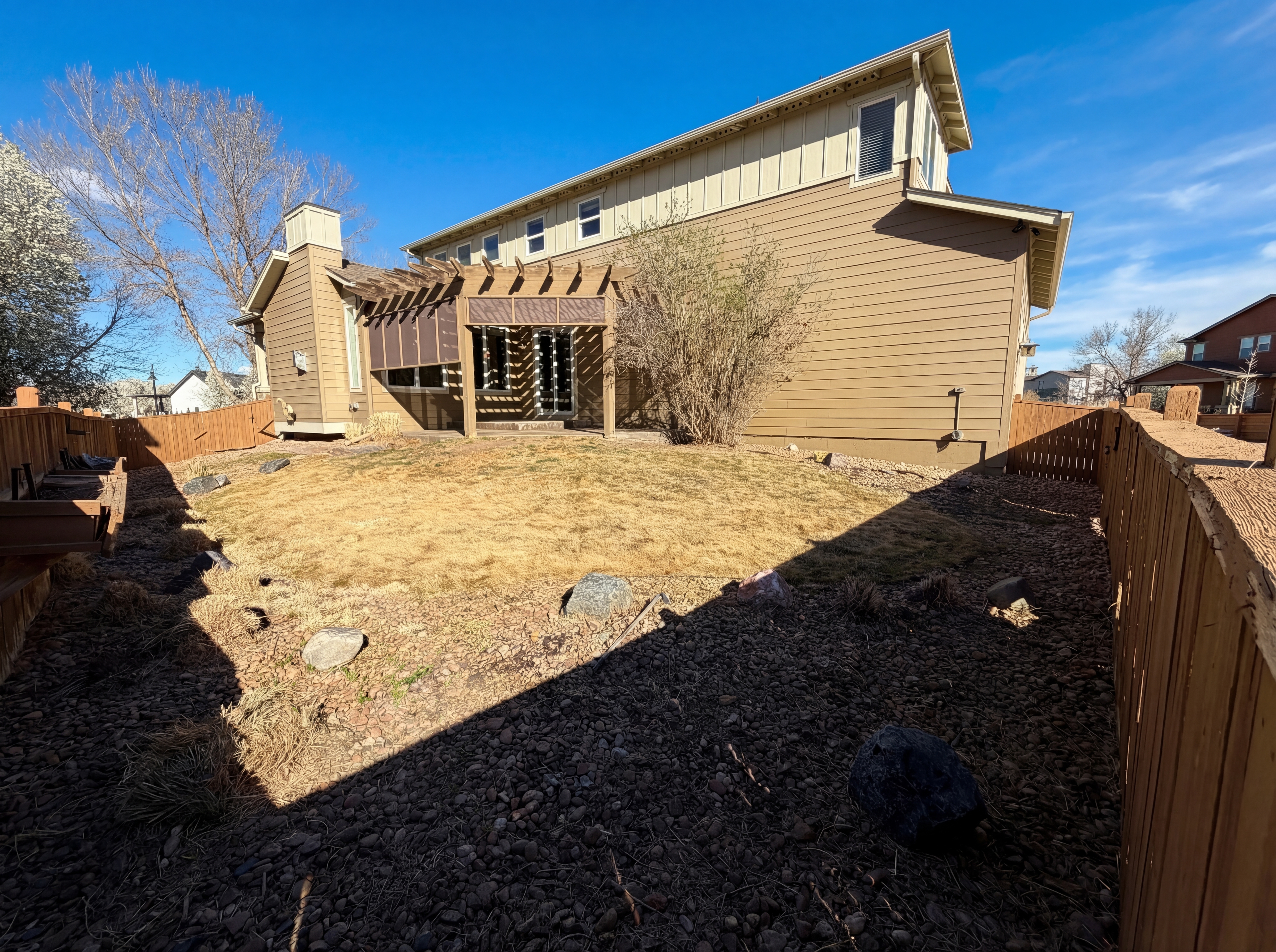 Photo 5 of 36 of 10049 Southlawn Cir, Commerce City, CO