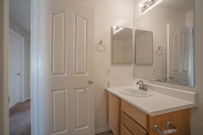 Photo 29 of 30 - 10440 W Colter St, Glendale, AZ 85307