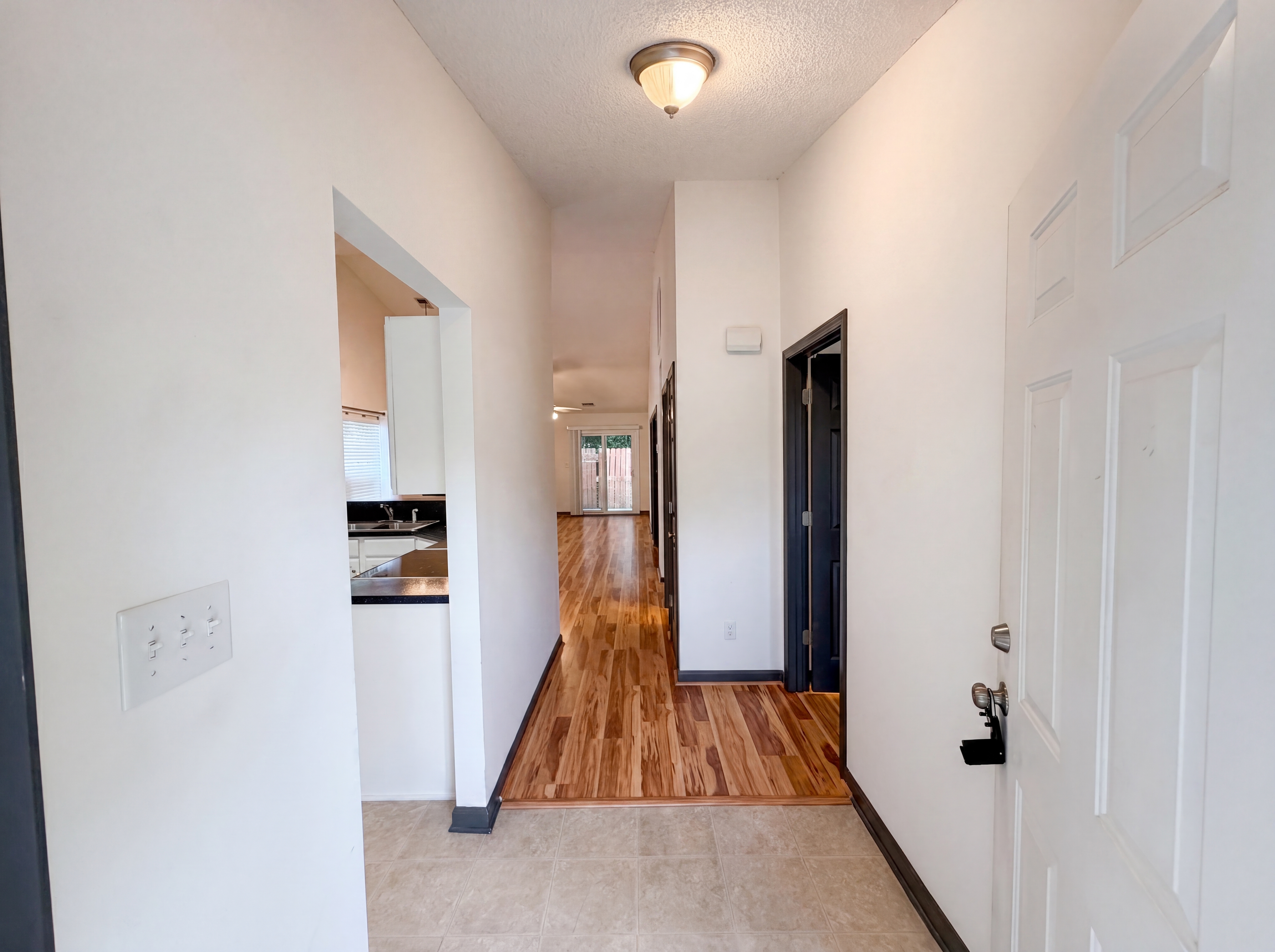 Photo 6 of 25 of 129 Weatherstone Rd, Lexington, SC
