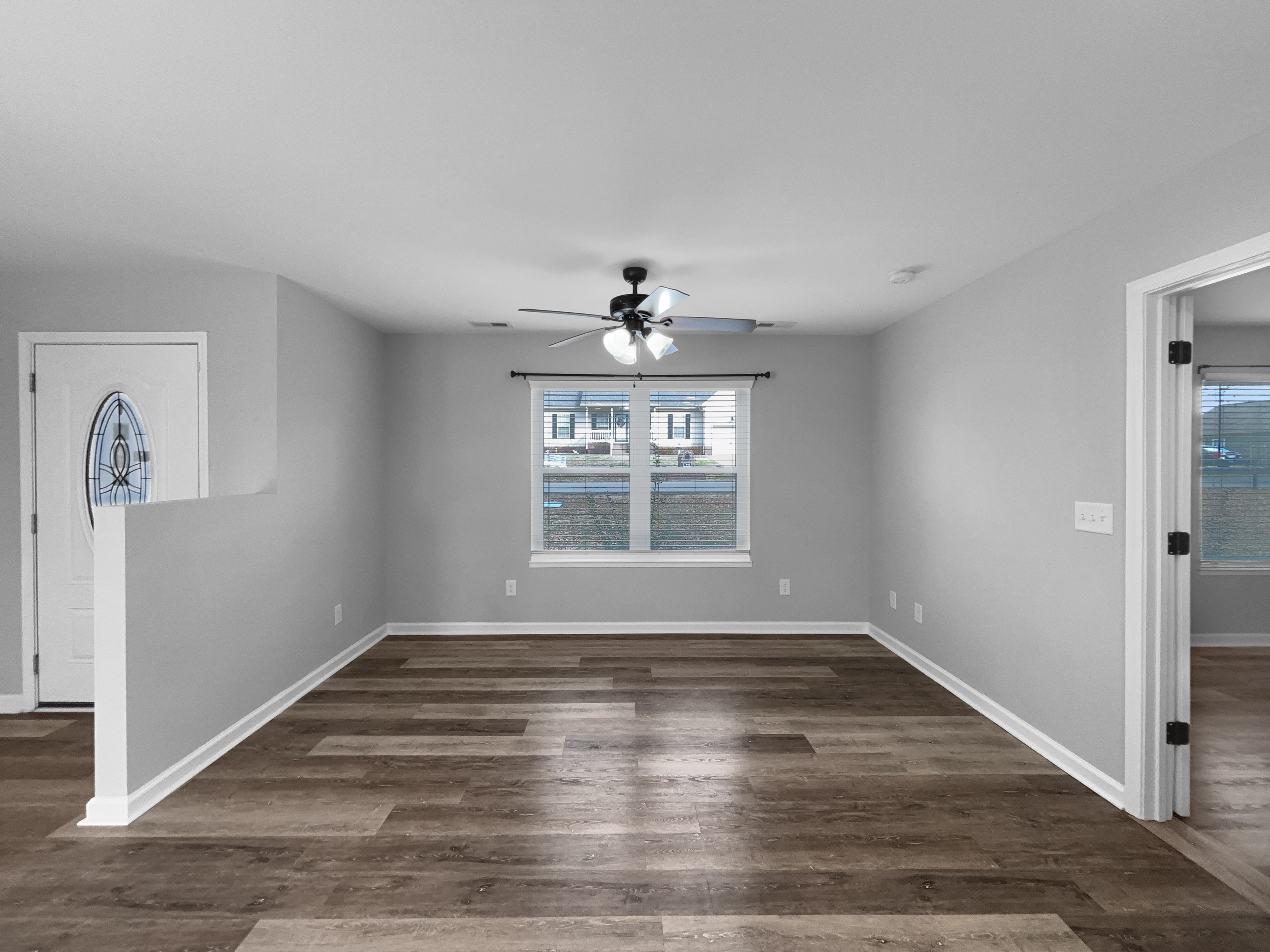 Photo 3 of 15 of 7689 S Swift Rd, Goodlettsville, TN