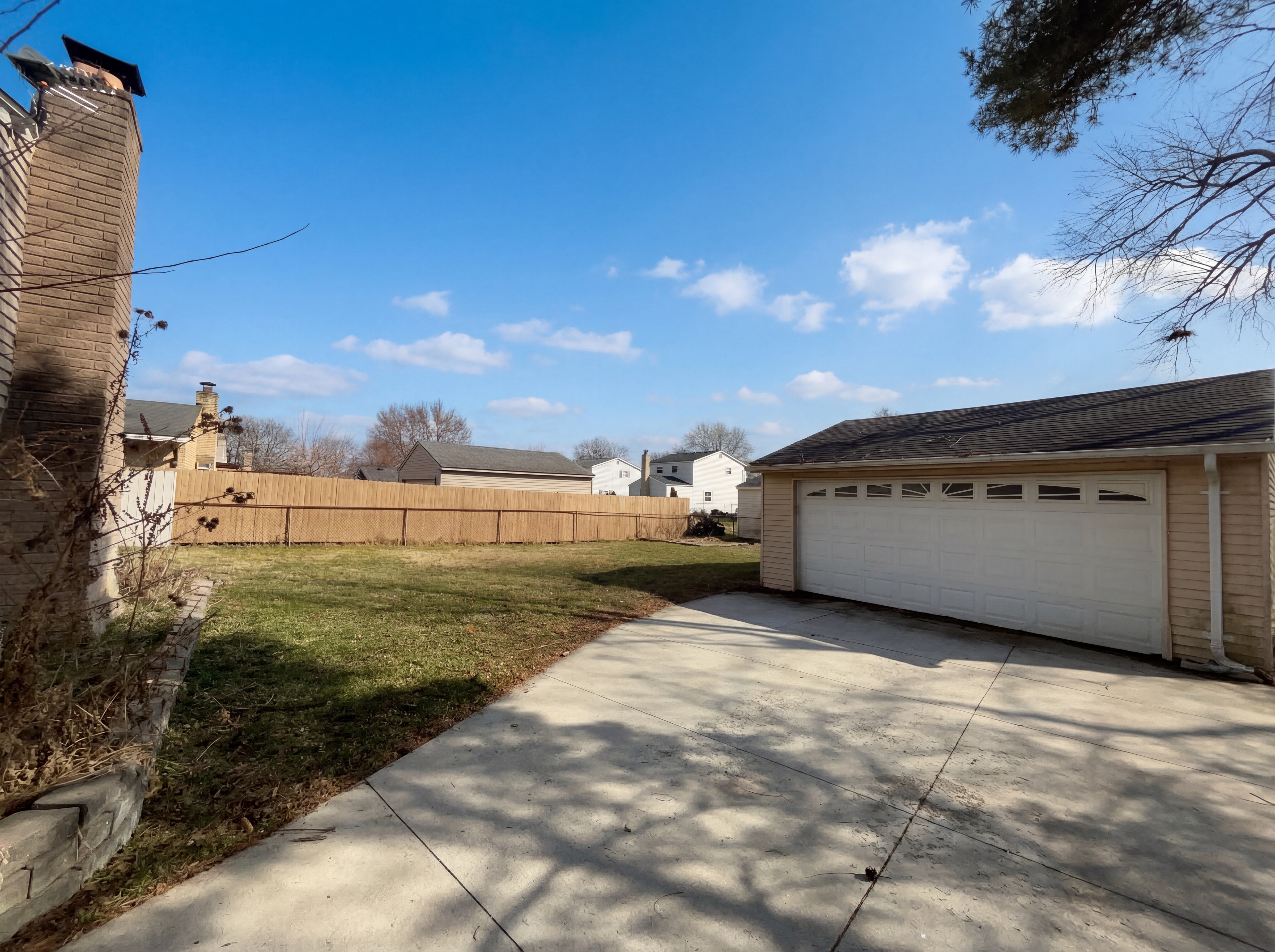 Photo 17 of 19 of 42195 Fairview Dr, Canton, MI
