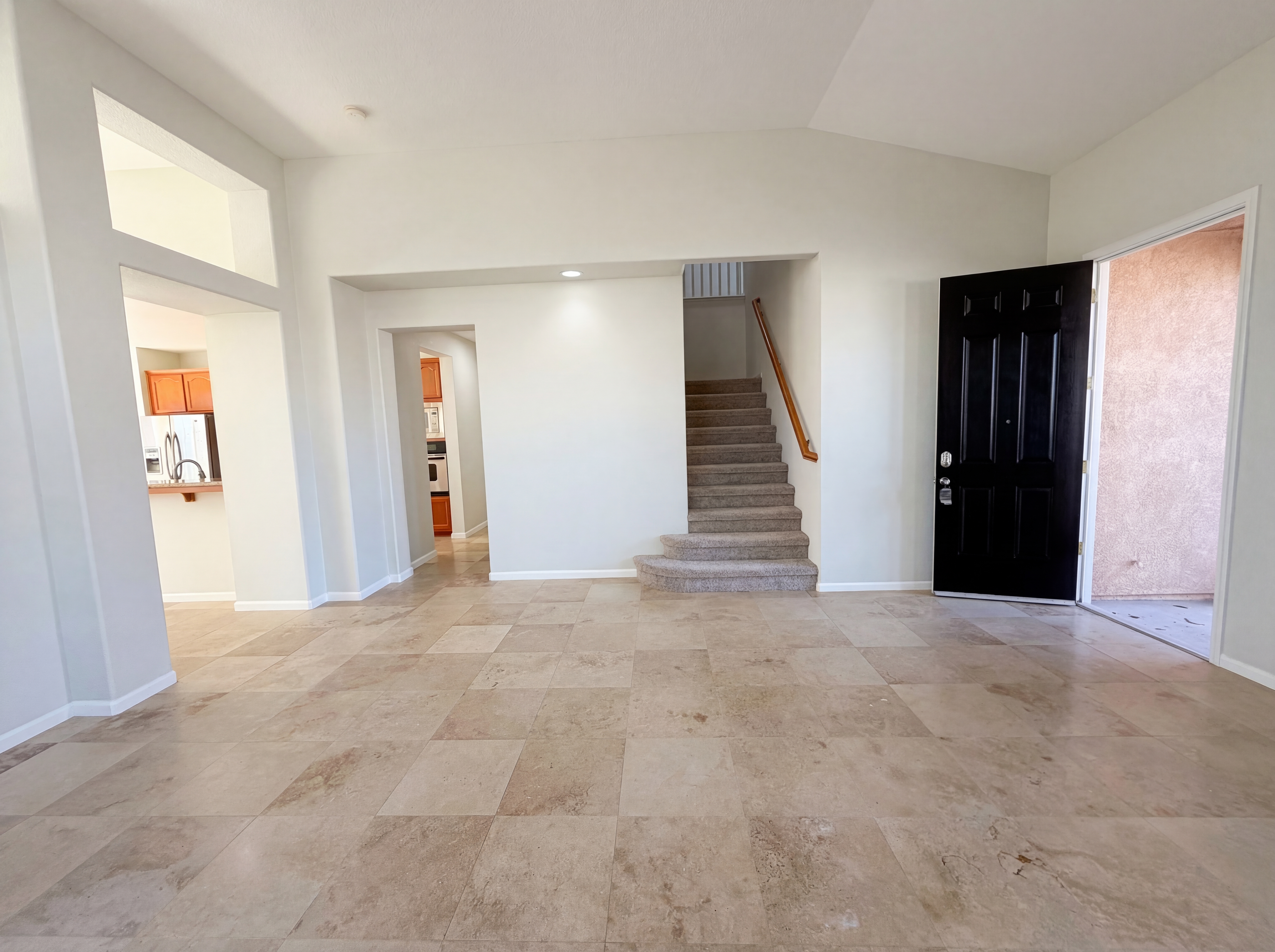 Photo 13 of 47 of 1257 Brooktrail Dr, Pittsburg, CA