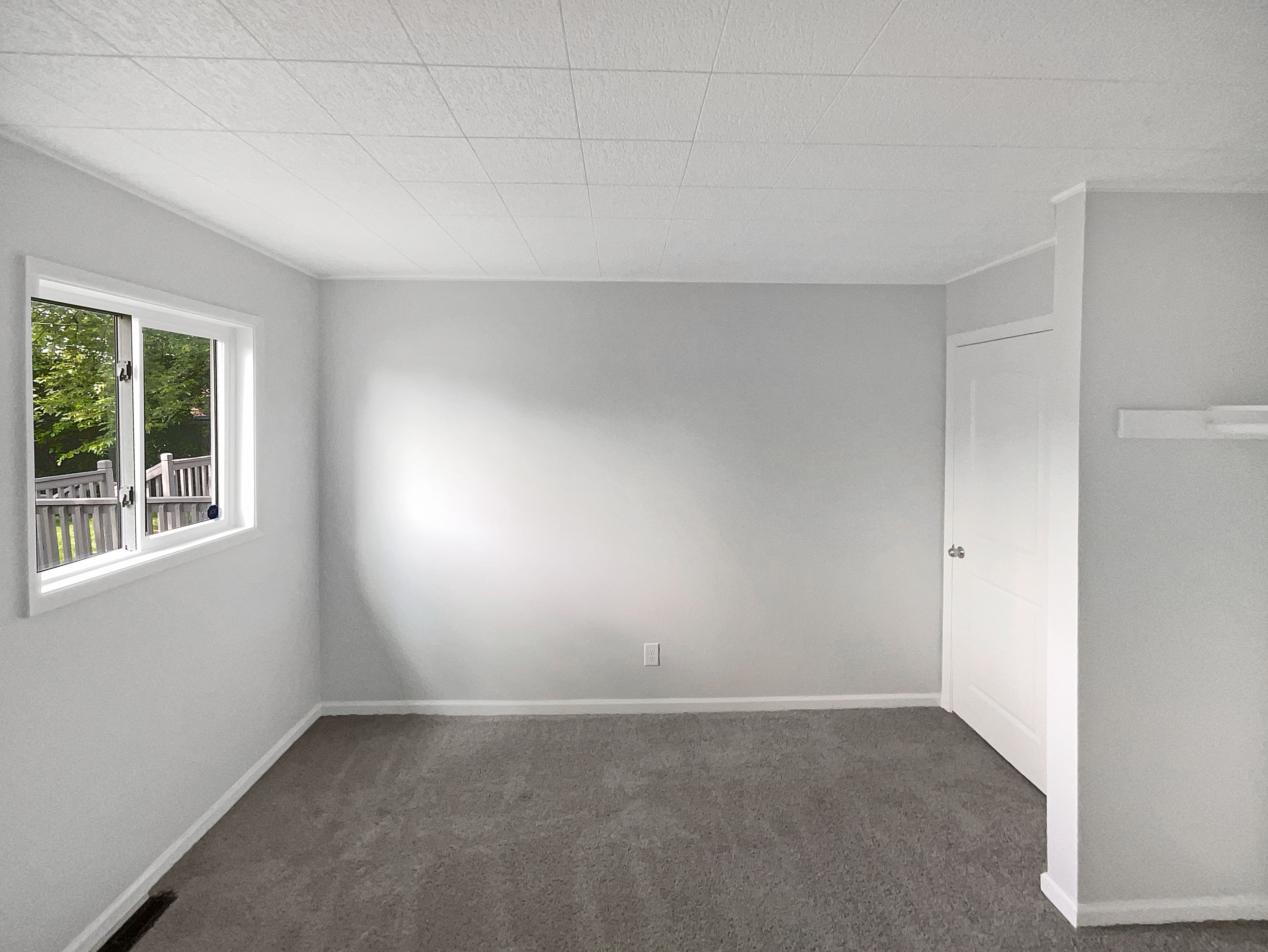 Photo 11 of 19 of 5391 Newport Rd, Columbus, OH