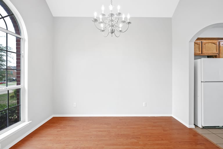 Photo 8 of 30 - 5813 Pearl Oyster Ln, Fort Worth, TX 76179