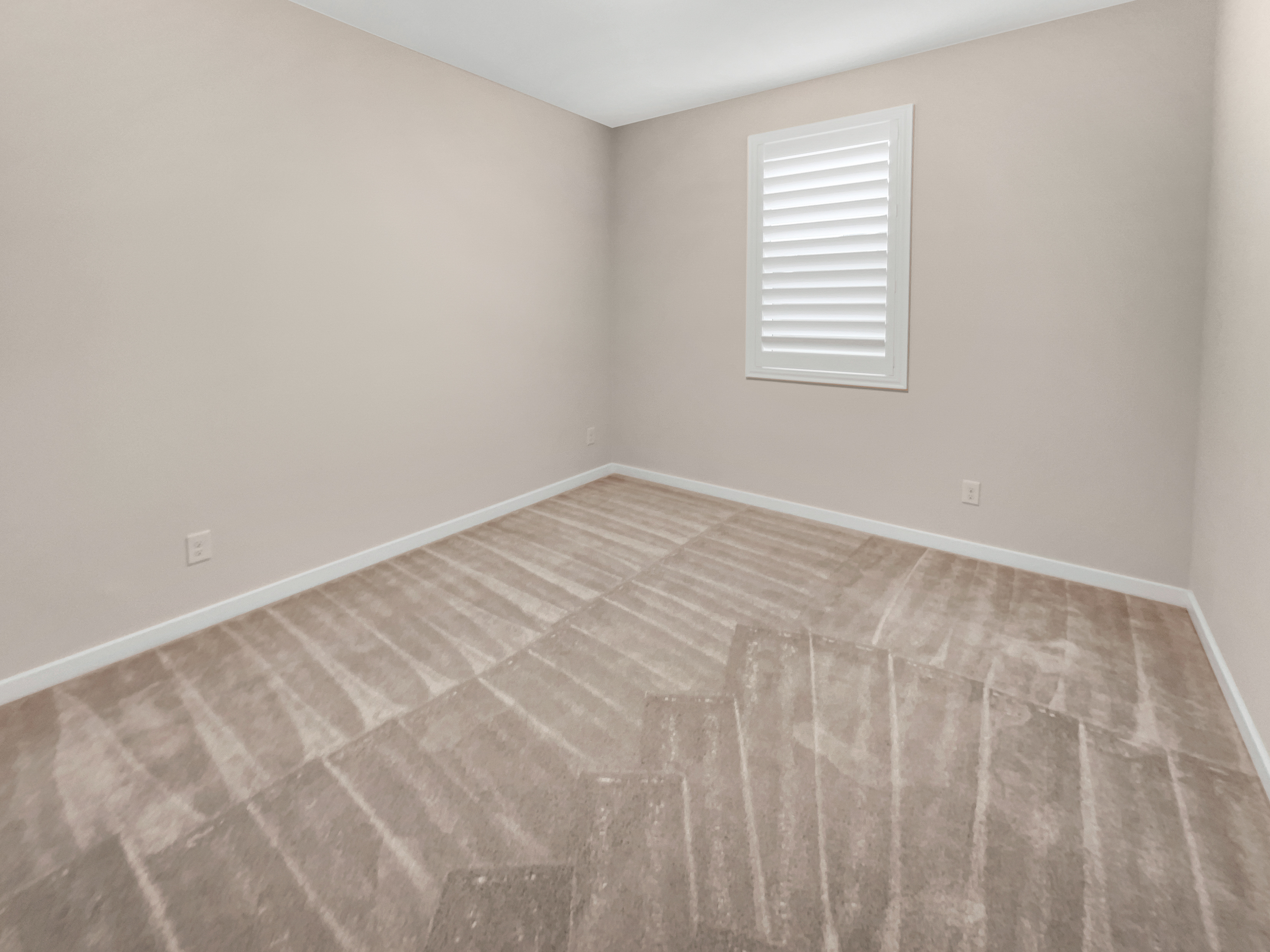 Photo 5 of 32 of 692 Atherton Way, Plumas Lake, CA