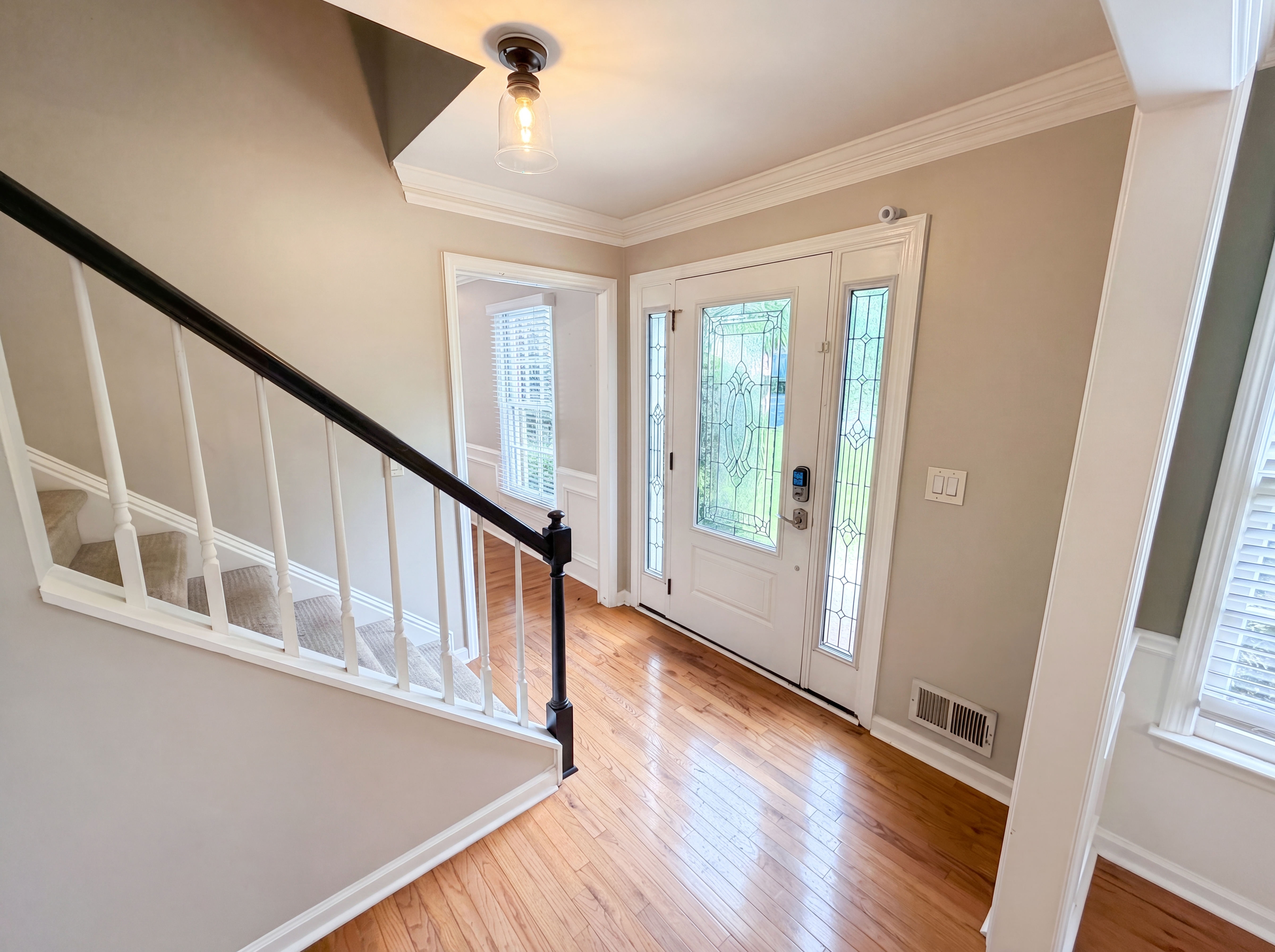 Photo 7 of 23 of 3514 Nettle Ln NE, Roswell, GA
