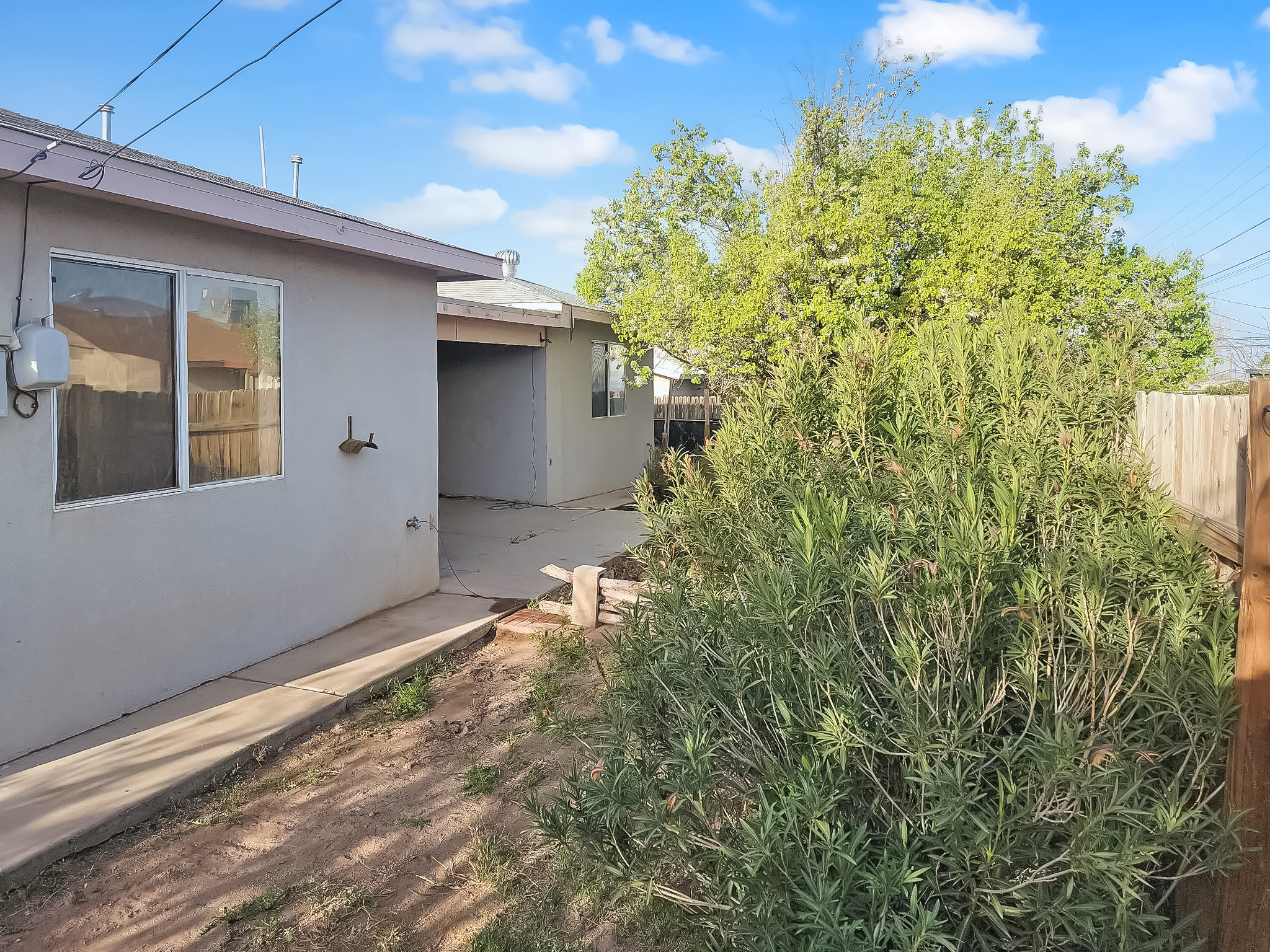 Photo 5 of 17 of 803 Magnolia St, Alamogordo, NM