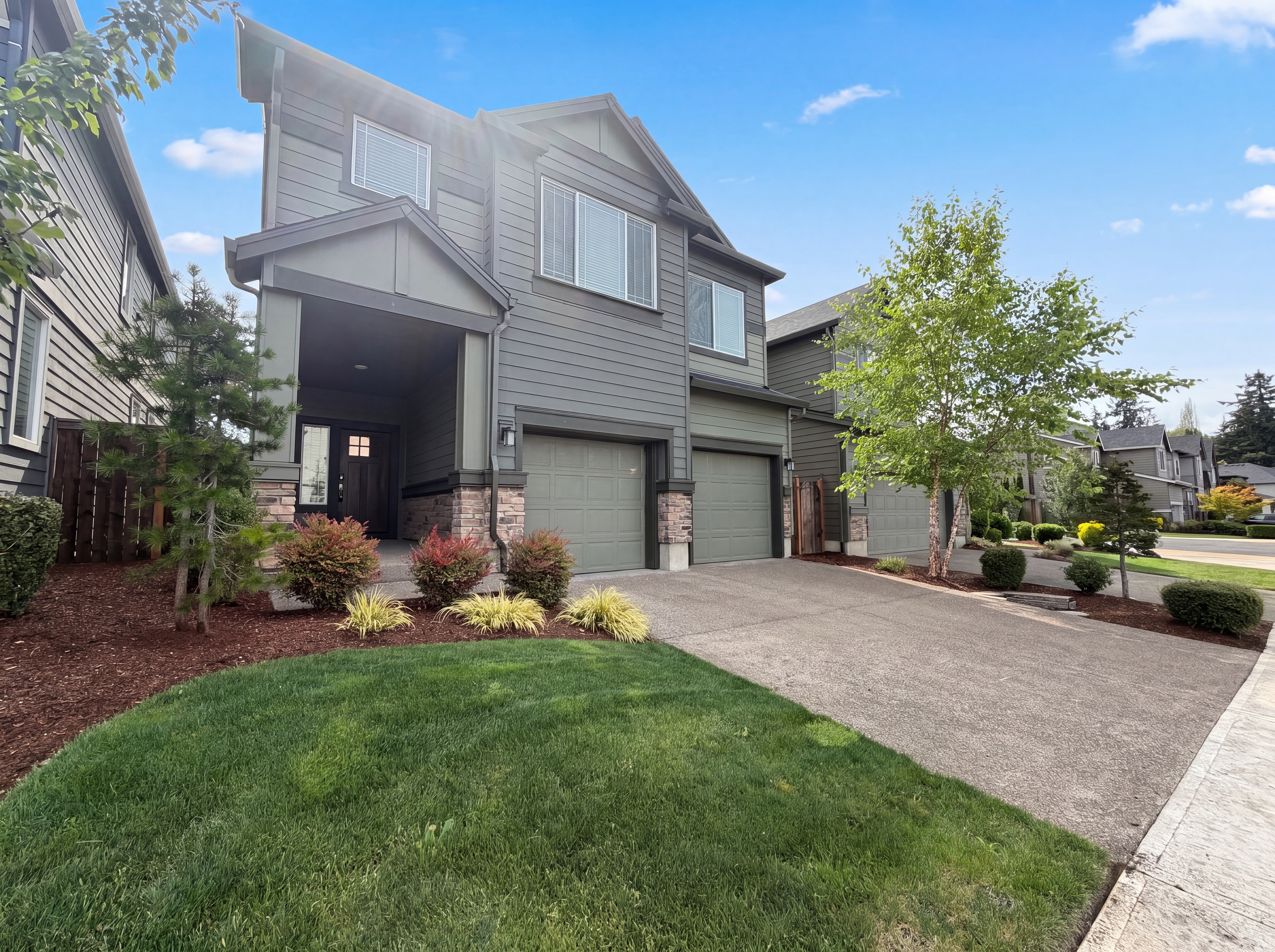 Photo 21 of 24 of 12706 SW Incline Dr, Beaverton, OR